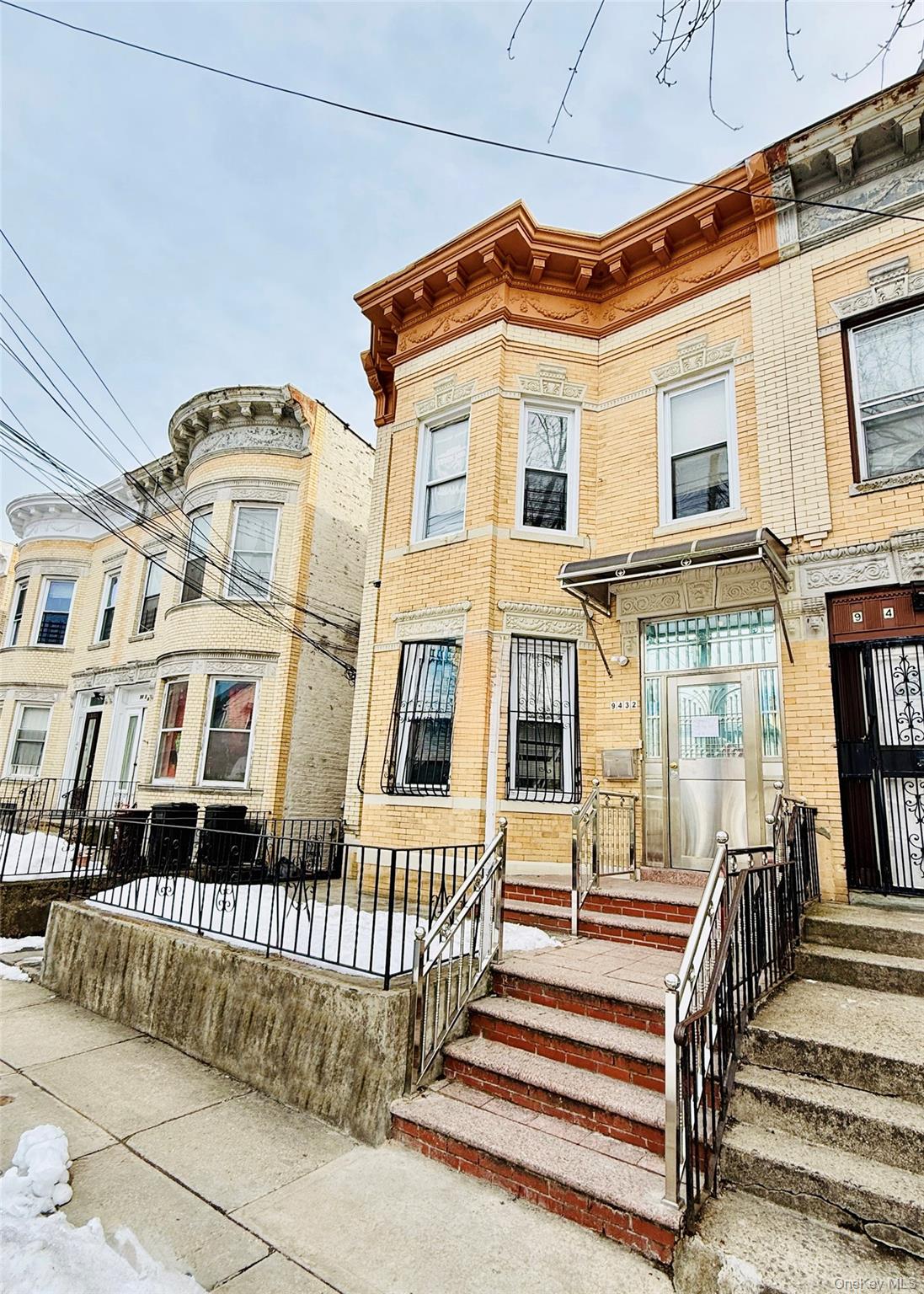 94-32 86th Road, Woodhaven, NY 11421