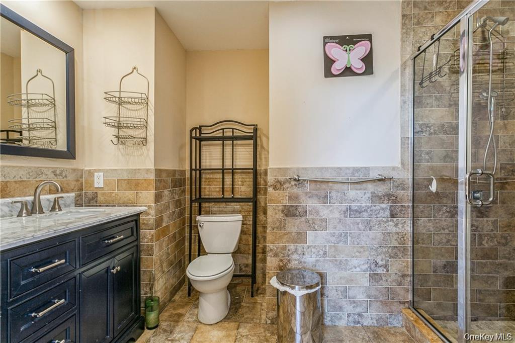 39 Croydon Road, Yonkers, NY 10710