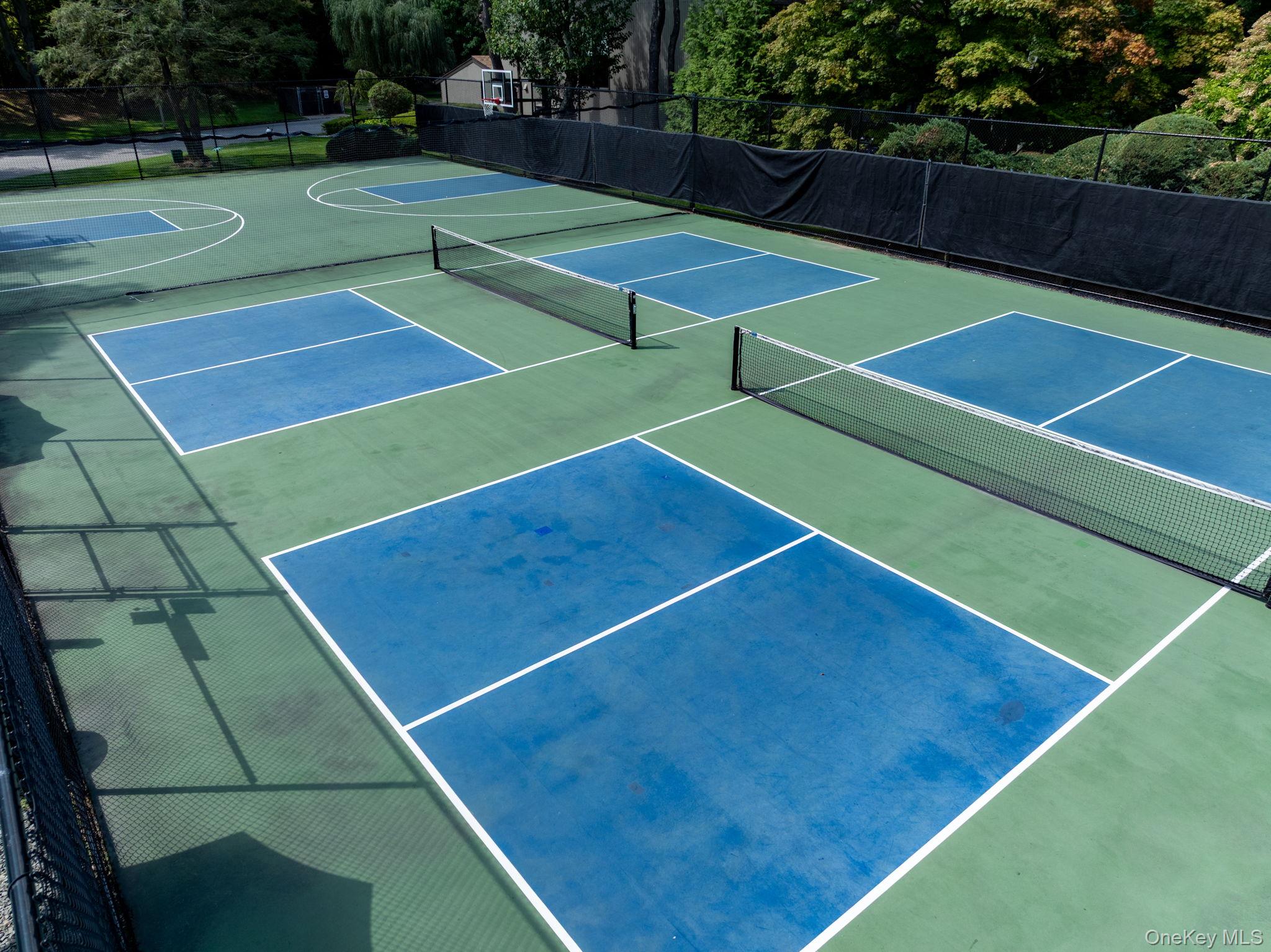 261 Vista Drive, Jericho, NY 11753