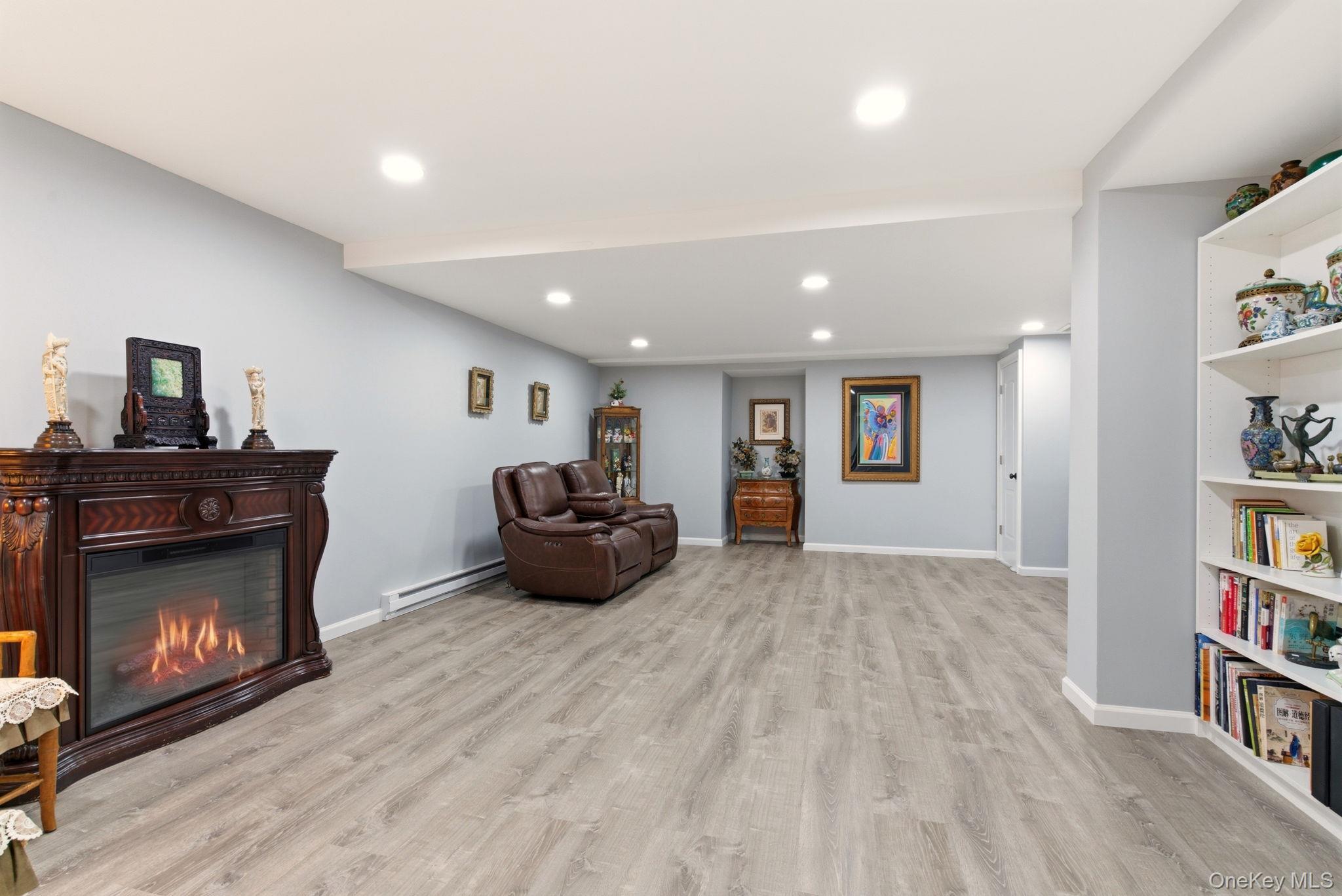 261 Vista Drive, Jericho, NY 11753