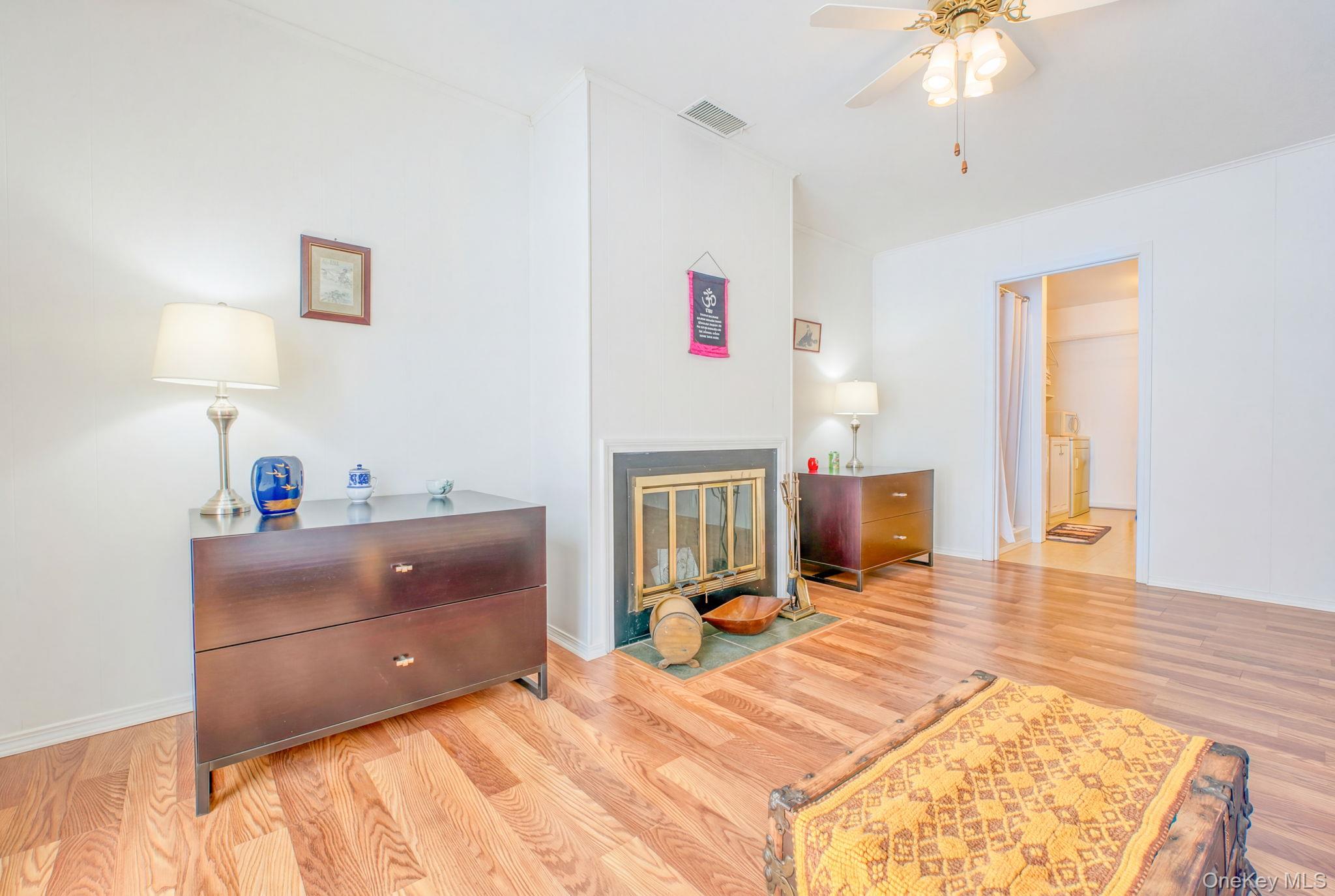 255 Village Court, Kingston, NY 12401