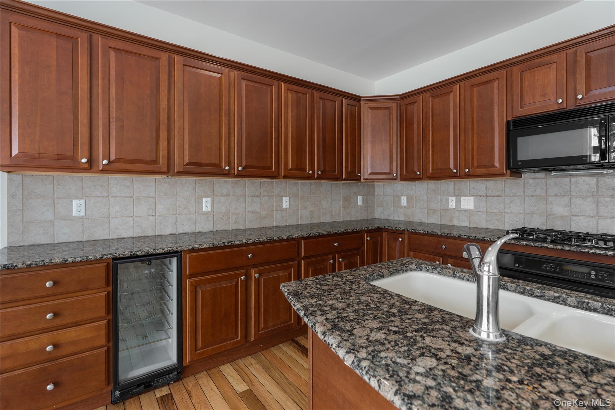 6 Turnberry Court, Monroe, NY 10950