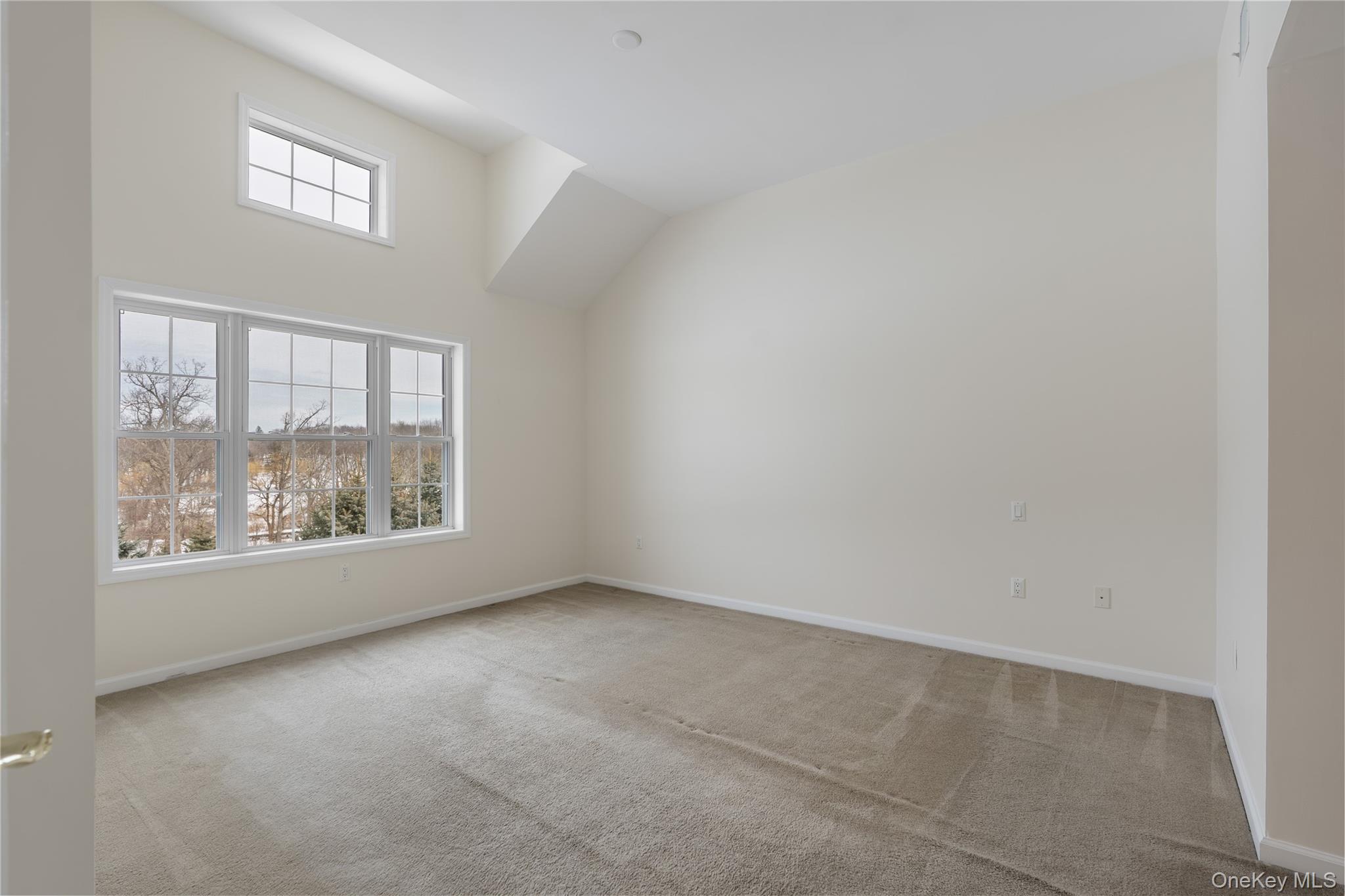 6 Turnberry Court, Monroe, NY 10950