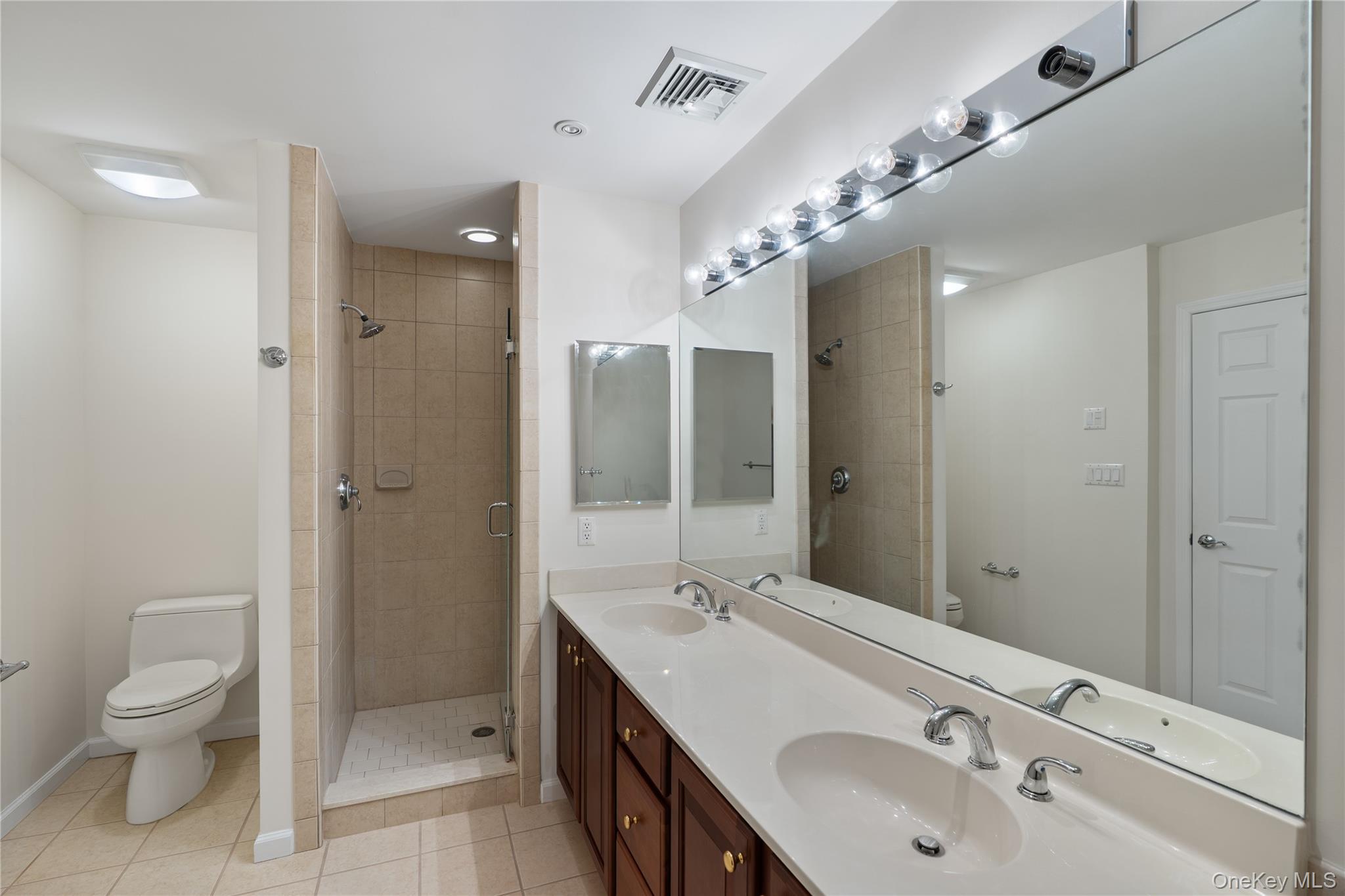 6 Turnberry Court, Monroe, NY 10950