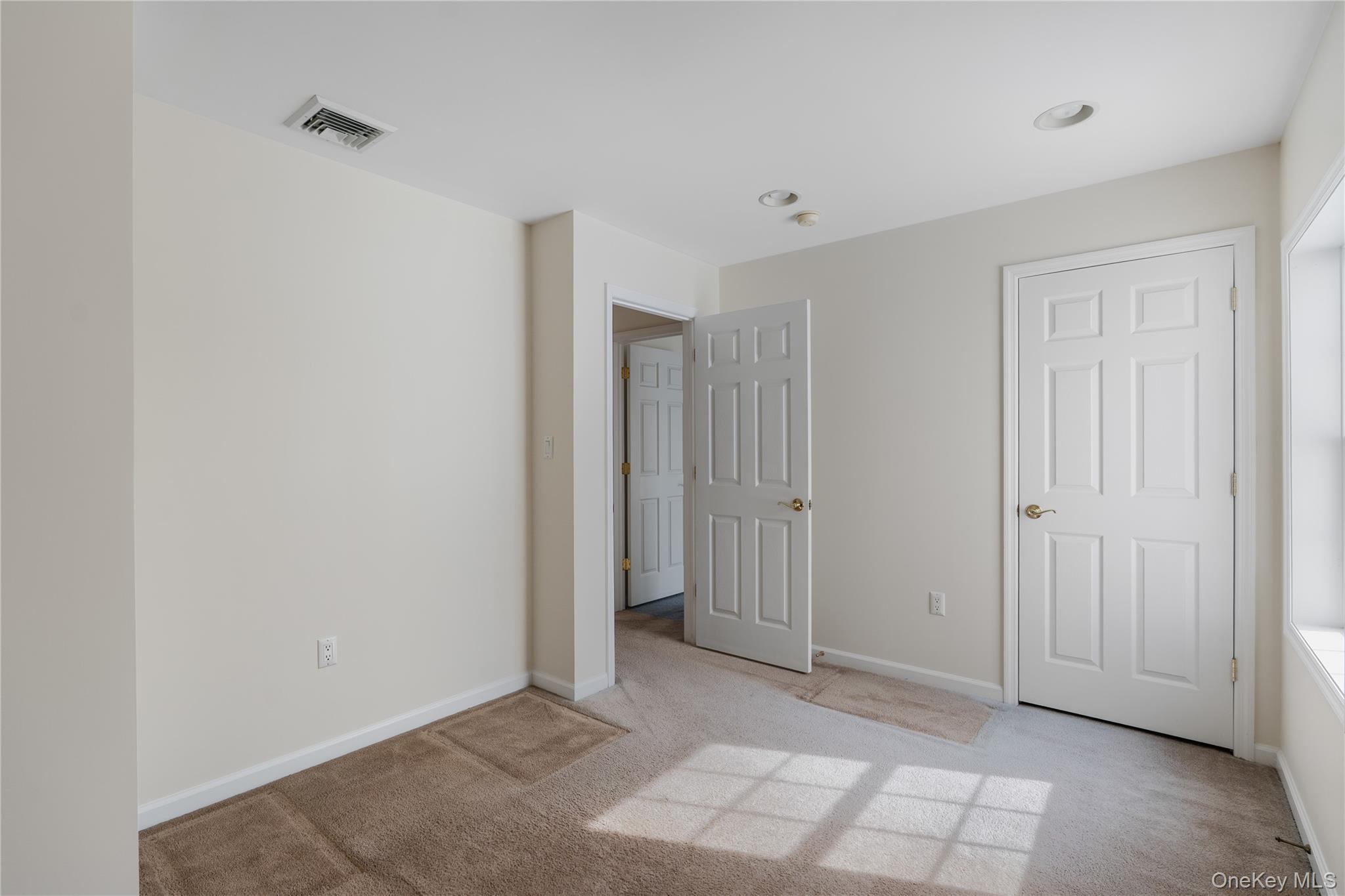 6 Turnberry Court, Monroe, NY 10950