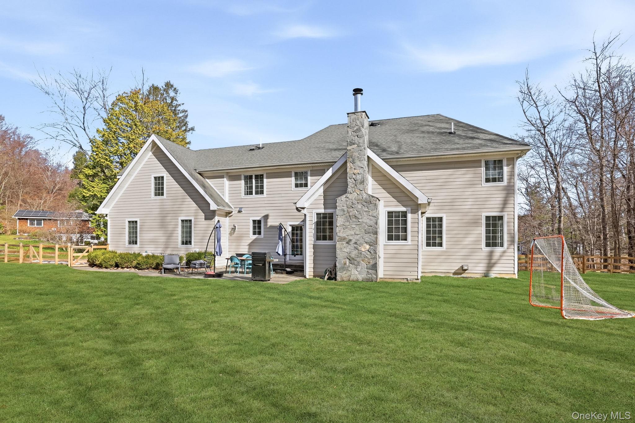 16 Hall Road, Briarcliff Manor, NY 10510