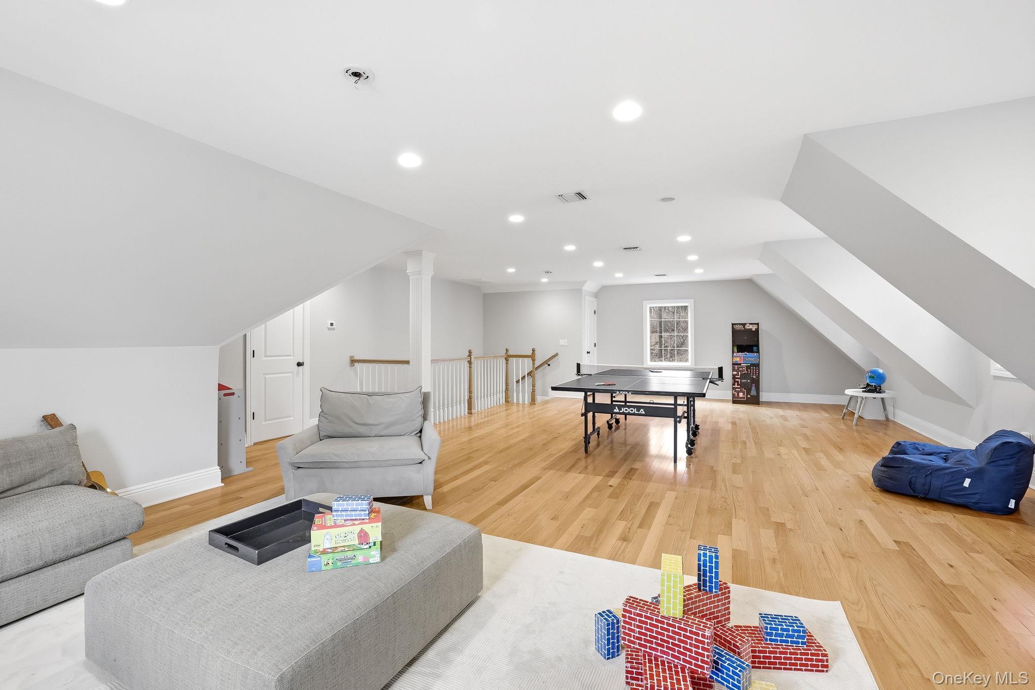 16 Hall Road, Briarcliff Manor, NY 10510