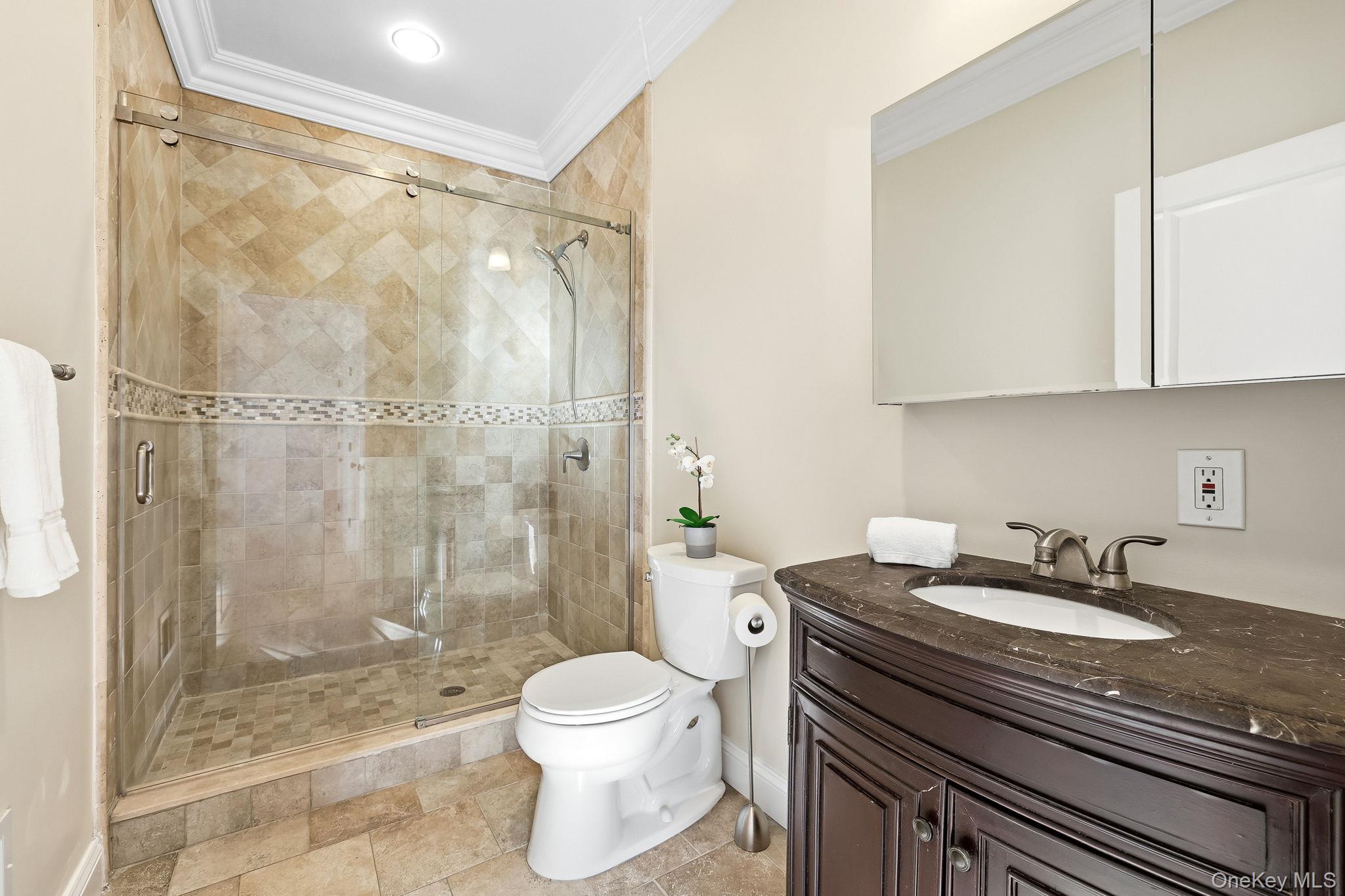 16 Hall Road, Briarcliff Manor, NY 10510