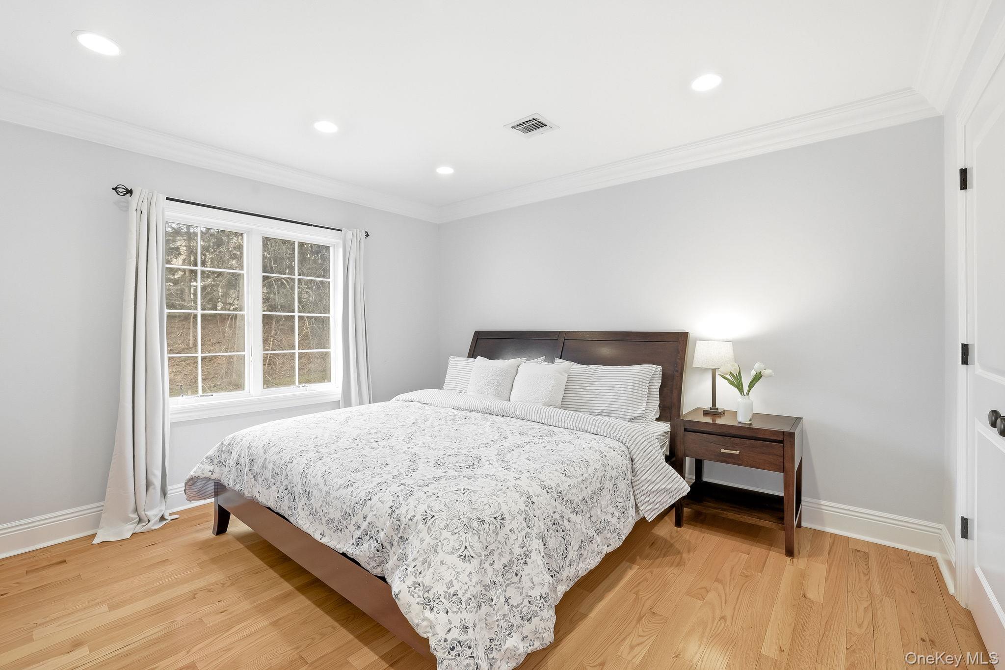 16 Hall Road, Briarcliff Manor, NY 10510