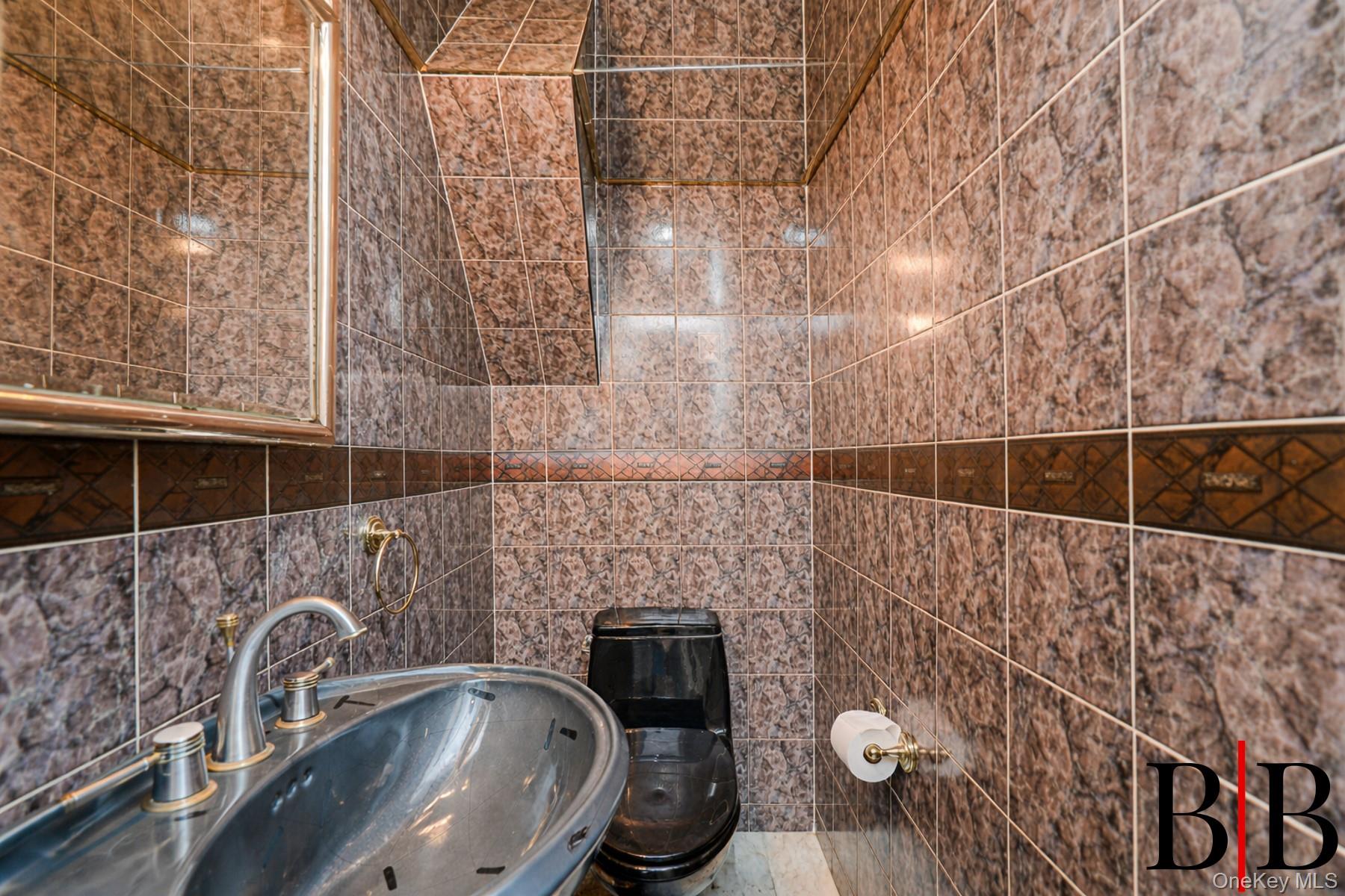 215 Arkansas Drive, Brooklyn, NY 11234