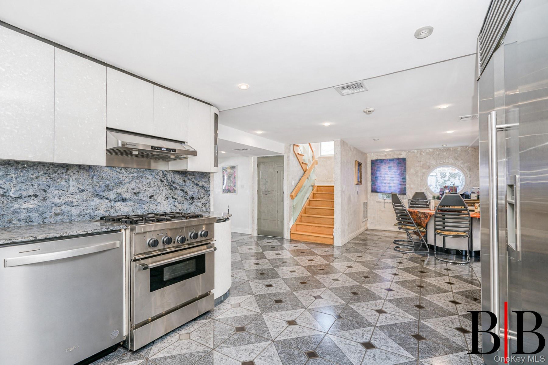 215 Arkansas Drive, Brooklyn, NY 11234