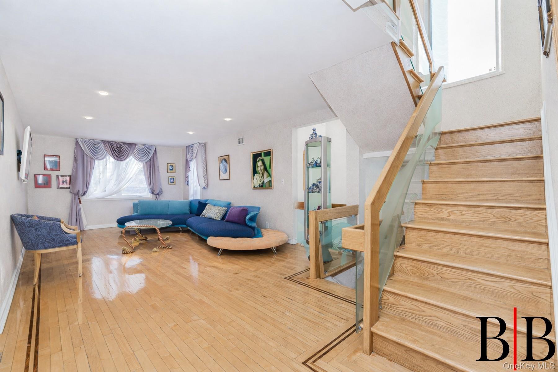 215 Arkansas Drive, Brooklyn, NY 11234