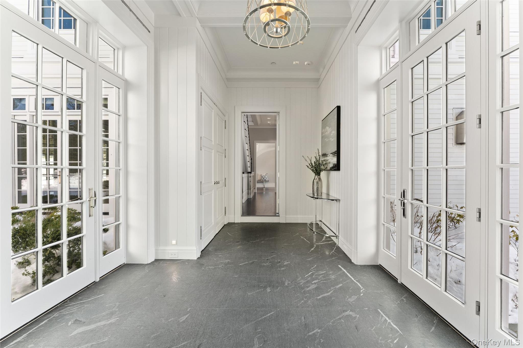 16 Taylor Road, Mount Kisco, NY 10549