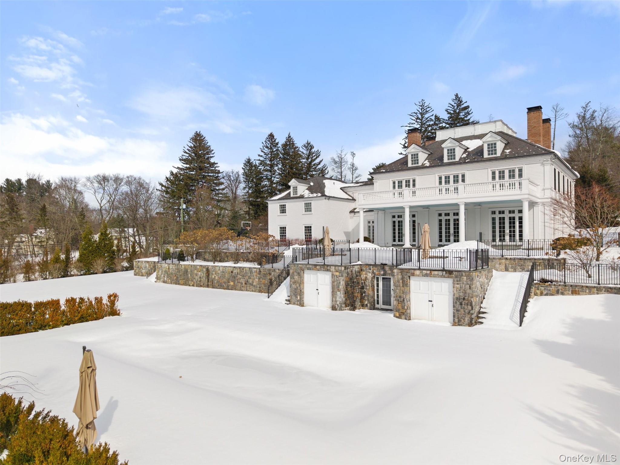 16 Taylor Road, Mount Kisco, NY 10549