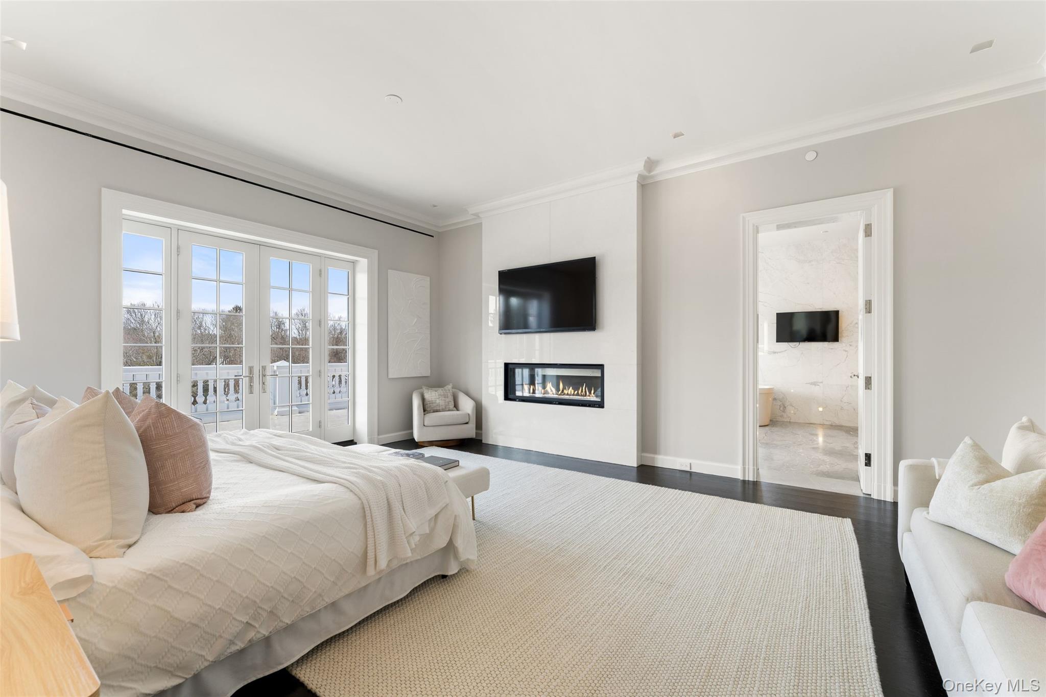 16 Taylor Road, Mount Kisco, NY 10549