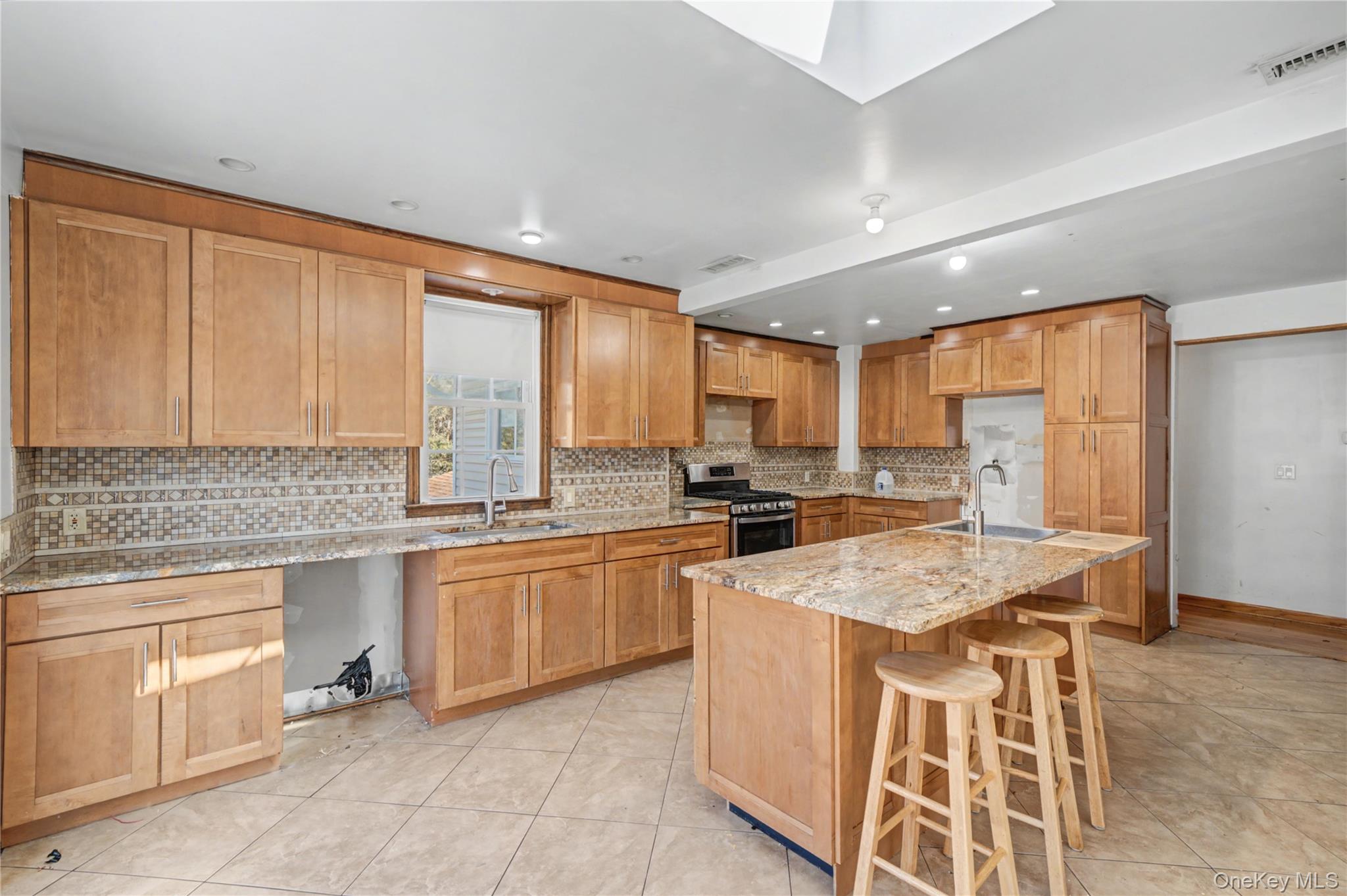 46 Merriewold Lane N, Monroe, NY 10950