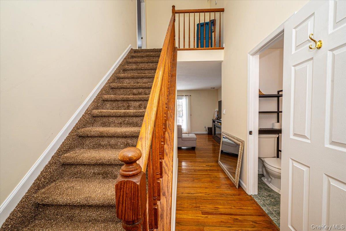 47 Cobblestone Drive, Shoreham, NY 11786