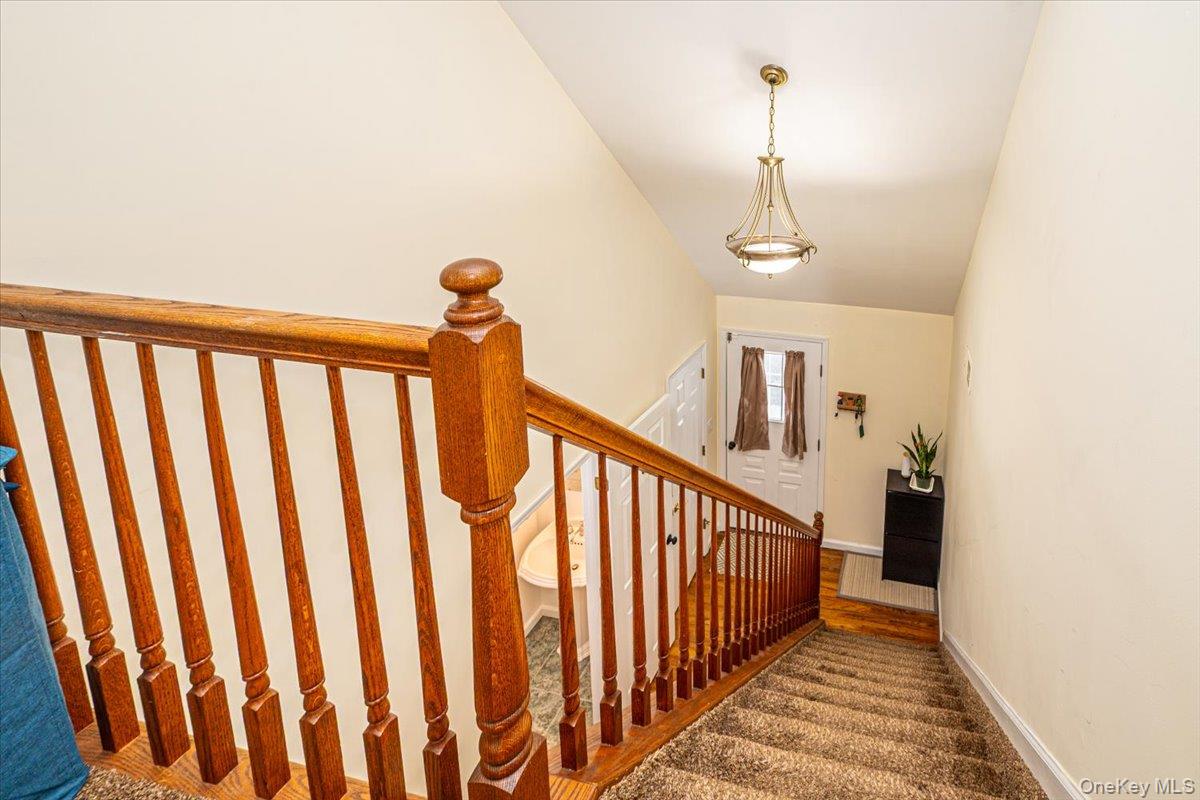 47 Cobblestone Drive, Shoreham, NY 11786