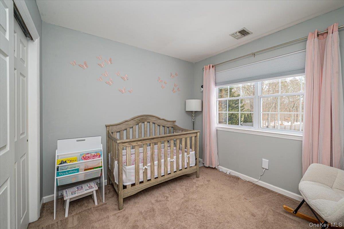 47 Cobblestone Drive, Shoreham, NY 11786