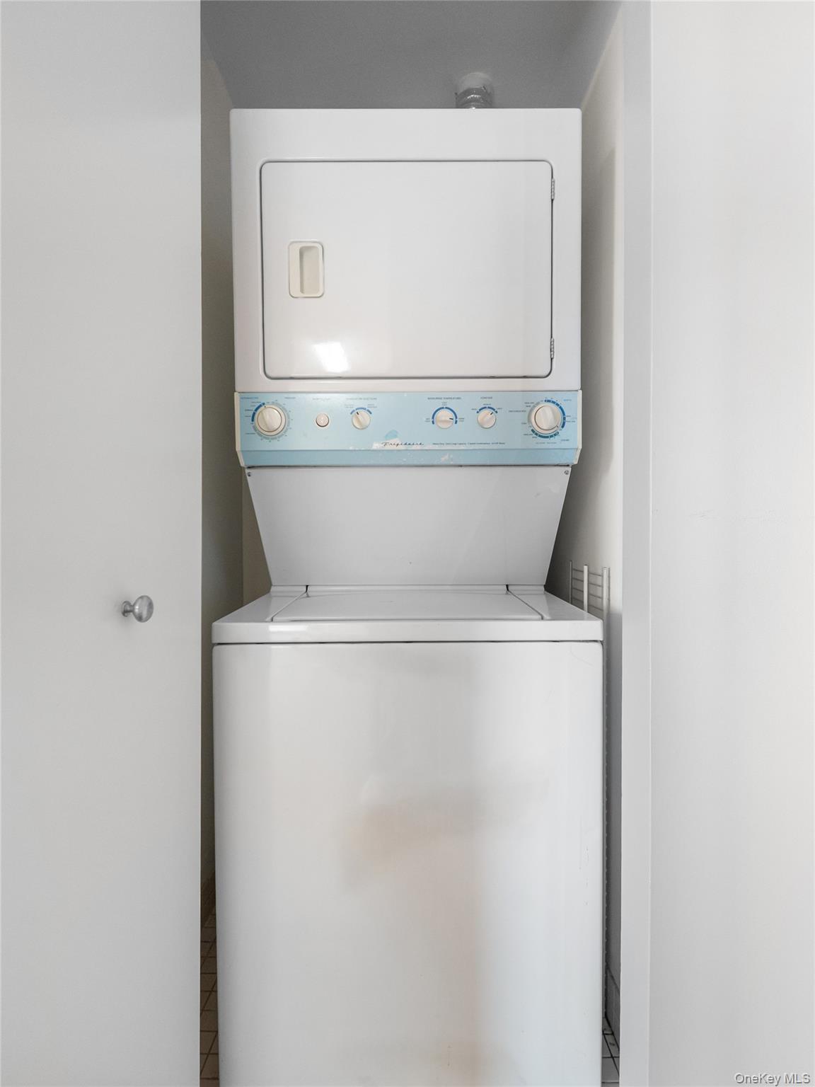 40-22 College Point Boulevard # 10R, Flushing, NY 11354