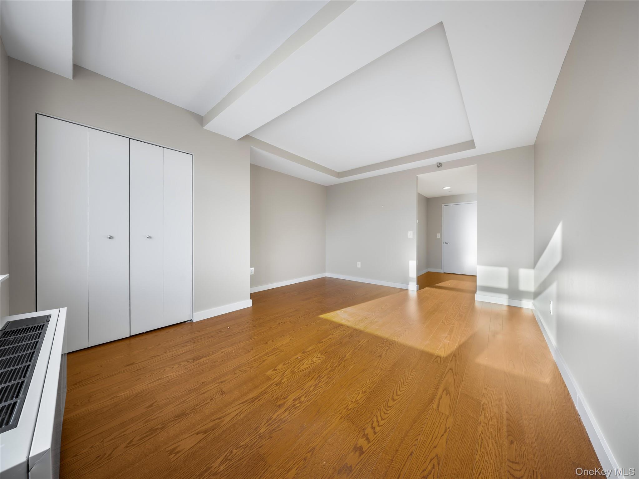 40-22 College Point Boulevard # 10R, Flushing, NY 11354