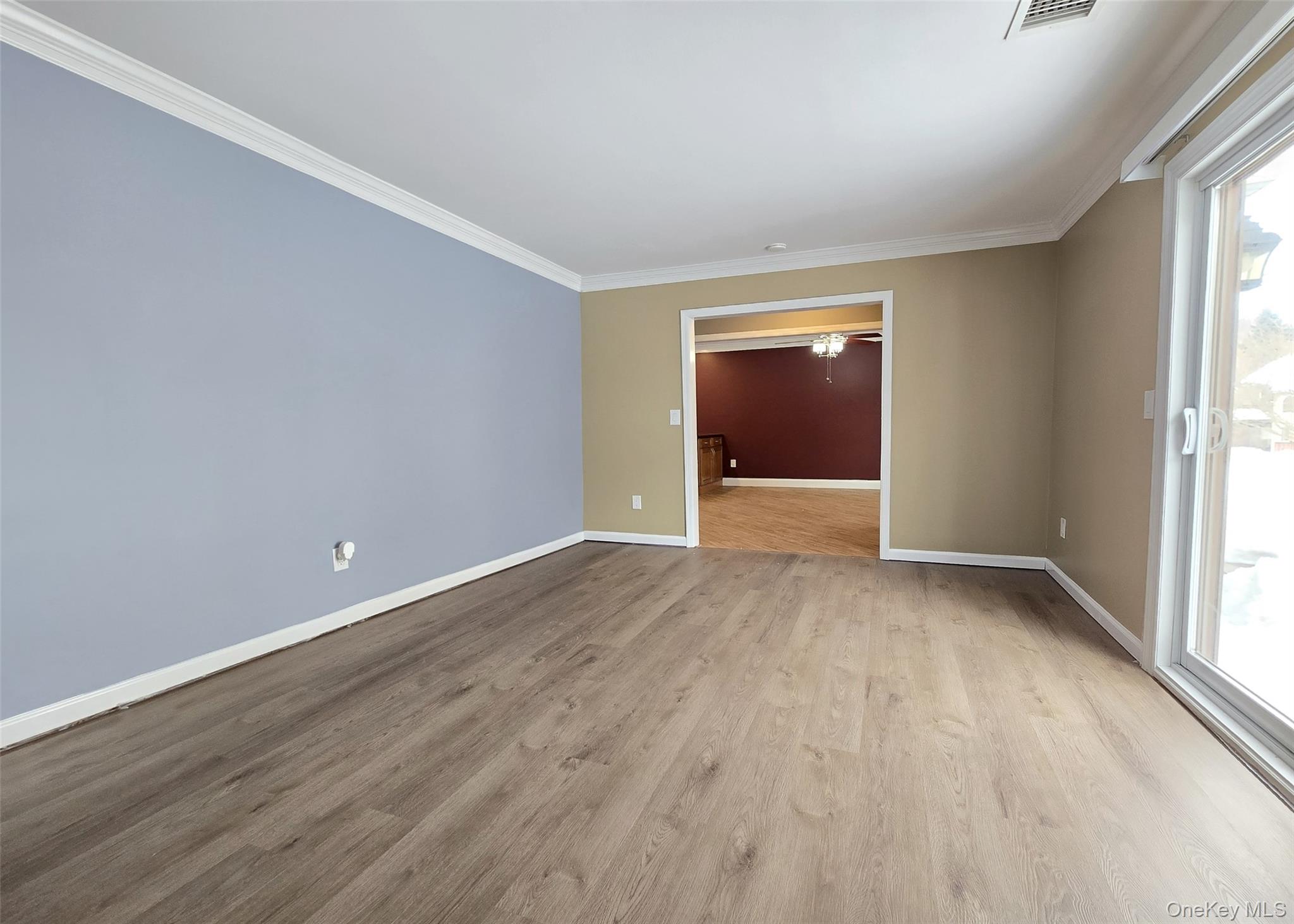 786 Hilltop Court, Coram, NY 11727