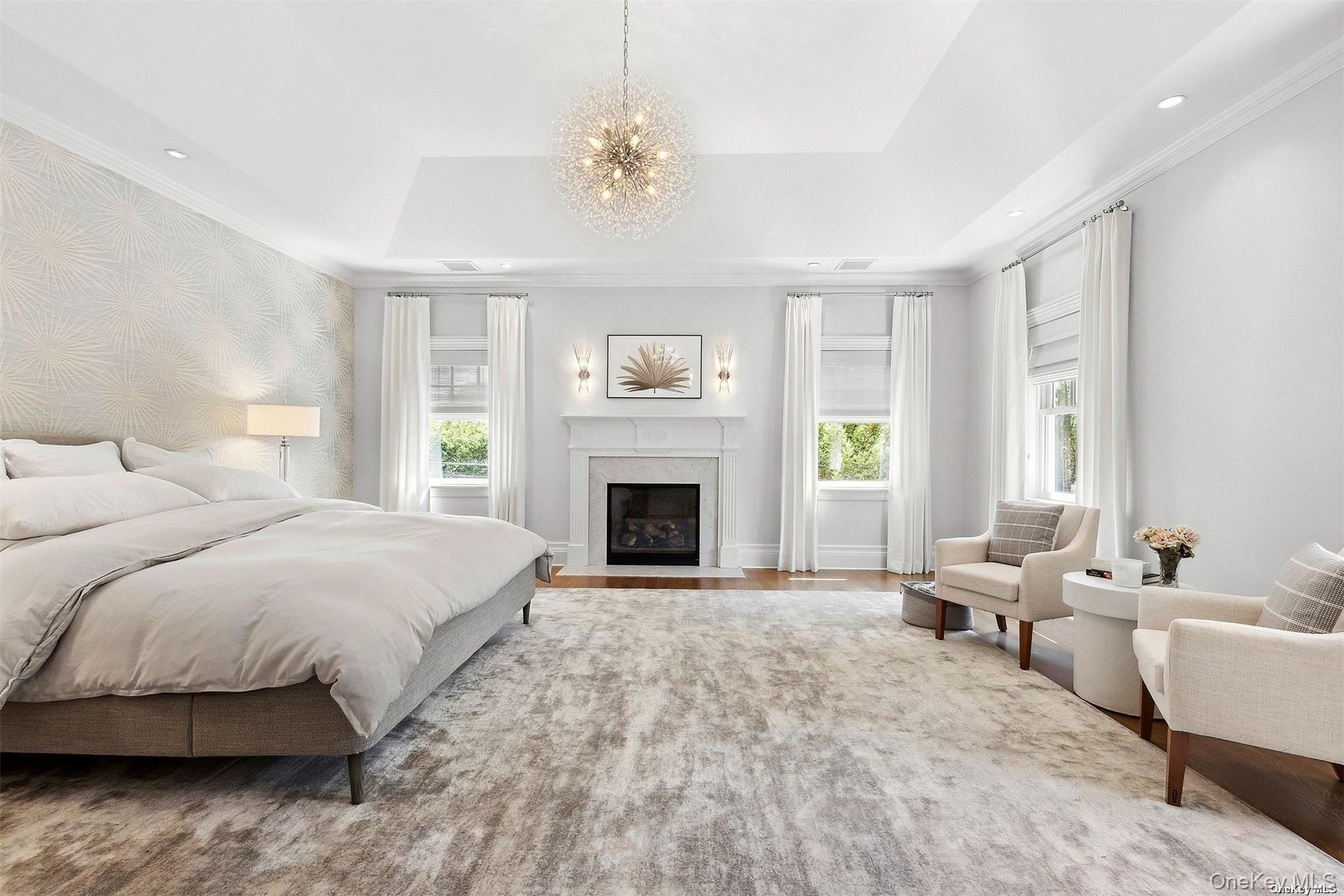 50 South Drive, Manhasset, NY 11030