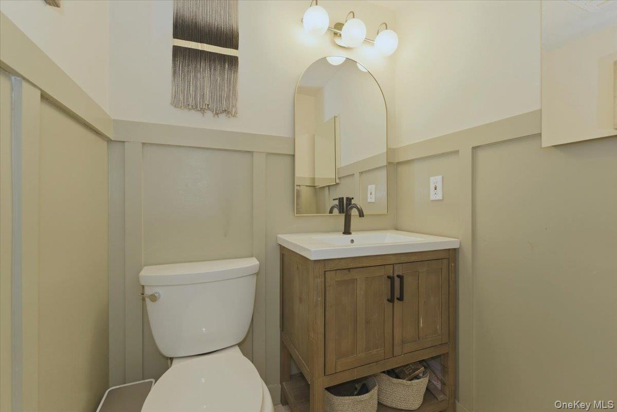 379 W Broadway # B, Long Beach, NY 11561