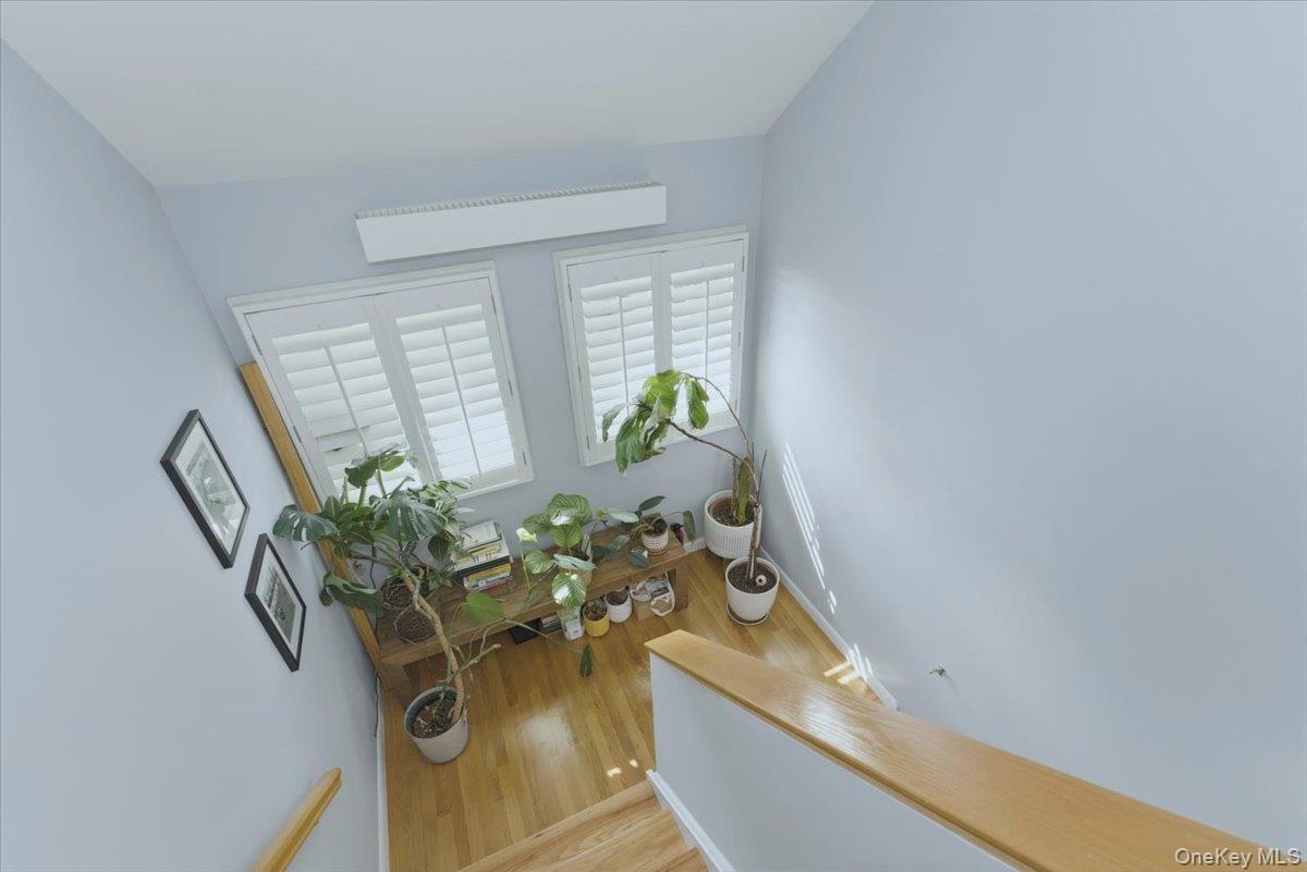 379 W Broadway # B, Long Beach, NY 11561