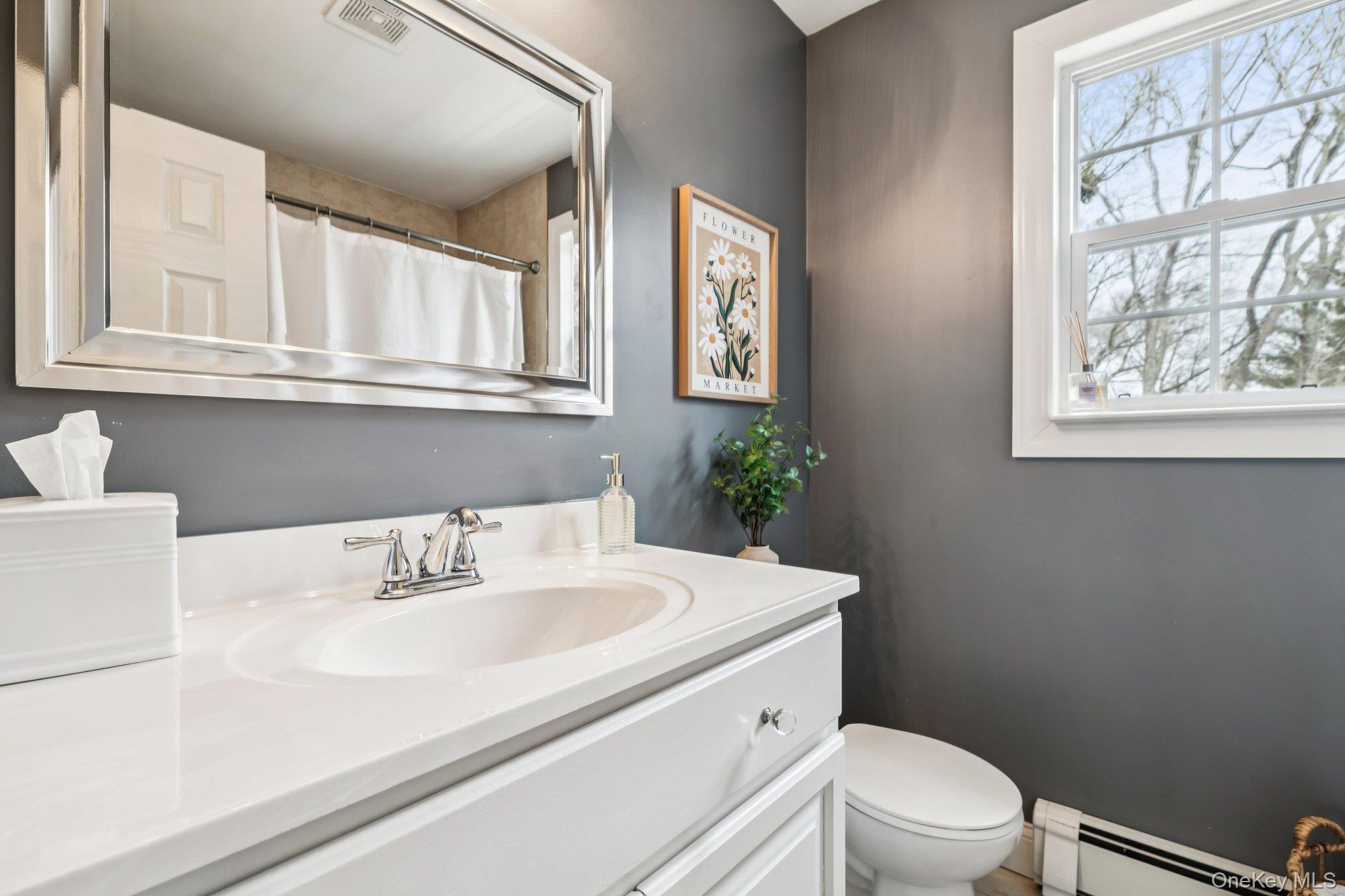 7 Freeman Avenue, Nesconset, NY 11767