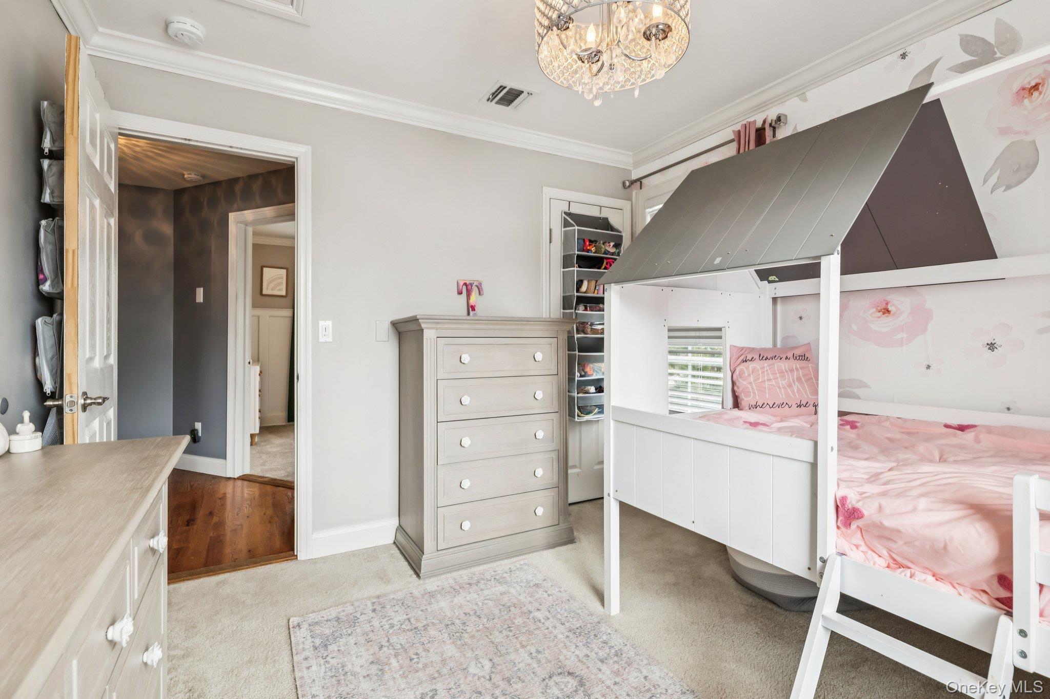 7 Freeman Avenue, Nesconset, NY 11767