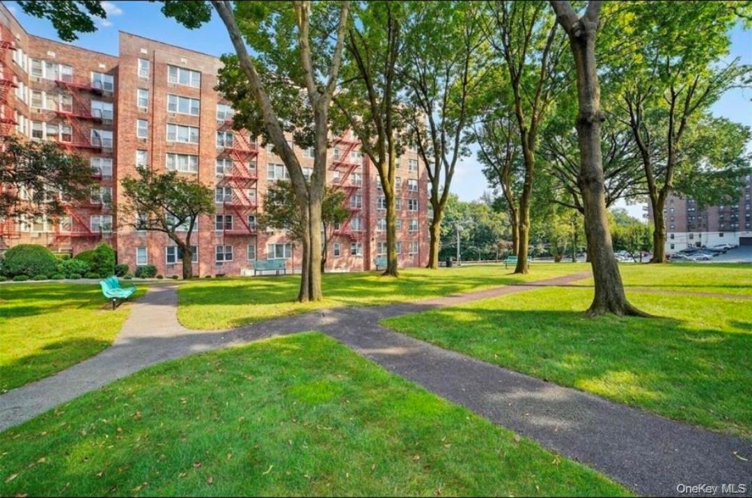 333 Bronx Rive Road #707 # #707, Yonkers, NY 10704