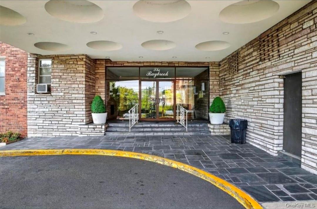 333 Bronx Rive Road #707 # #707, Yonkers, NY 10704