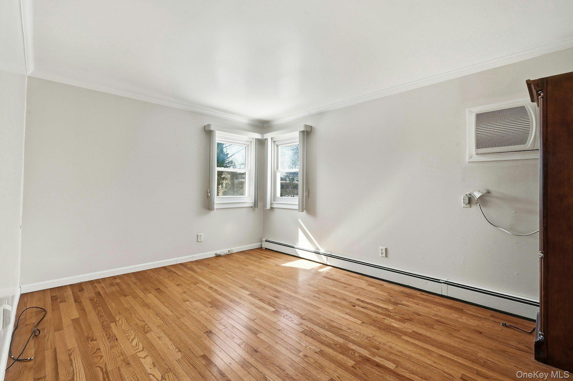 1028 Thomas Avenue, Baldwin, NY 11510