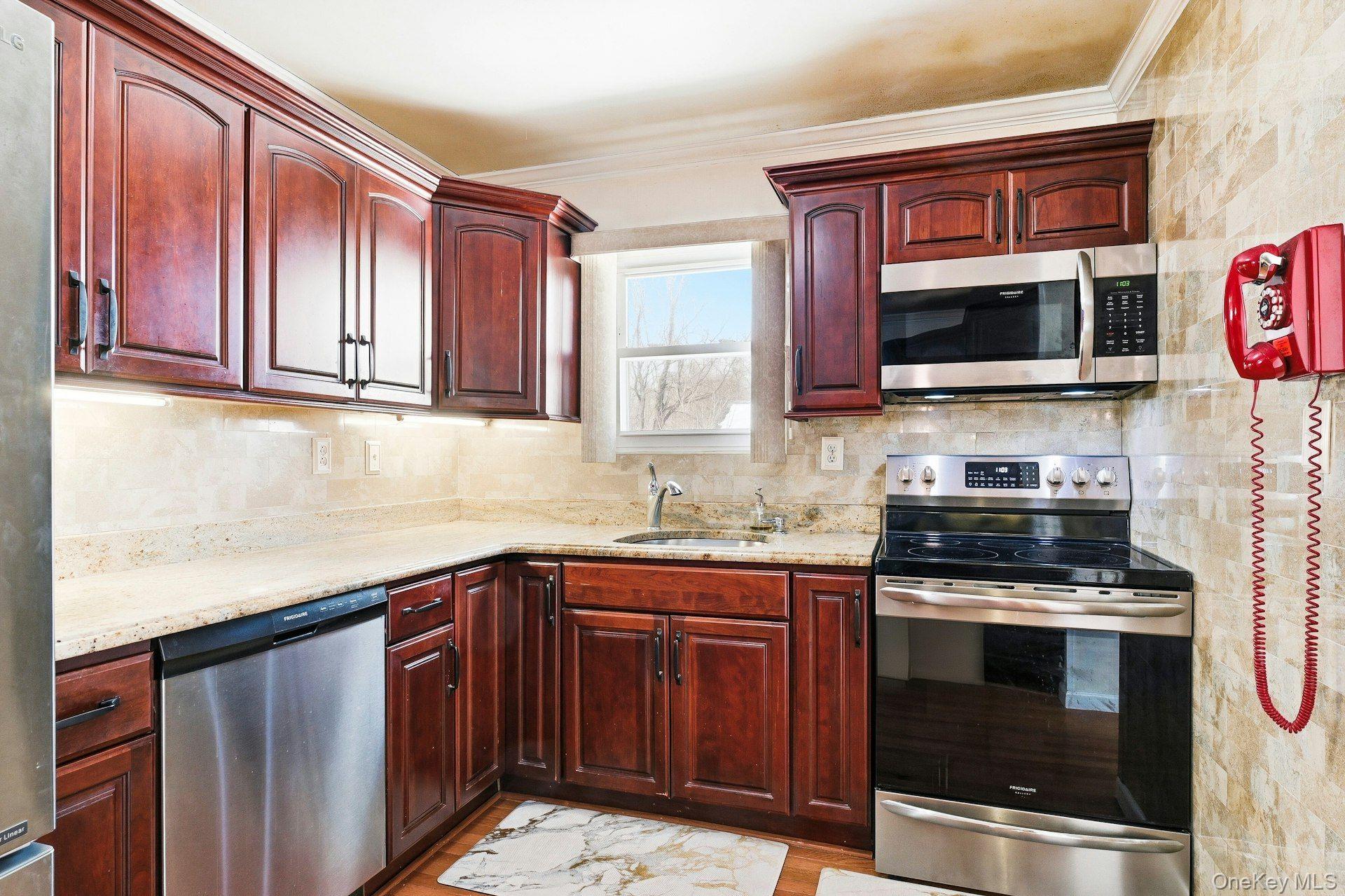 1028 Thomas Avenue, Baldwin, NY 11510