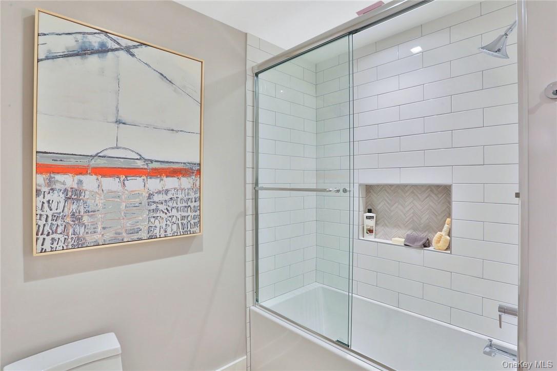 470 Main Street # 11, Armonk, NY 10504