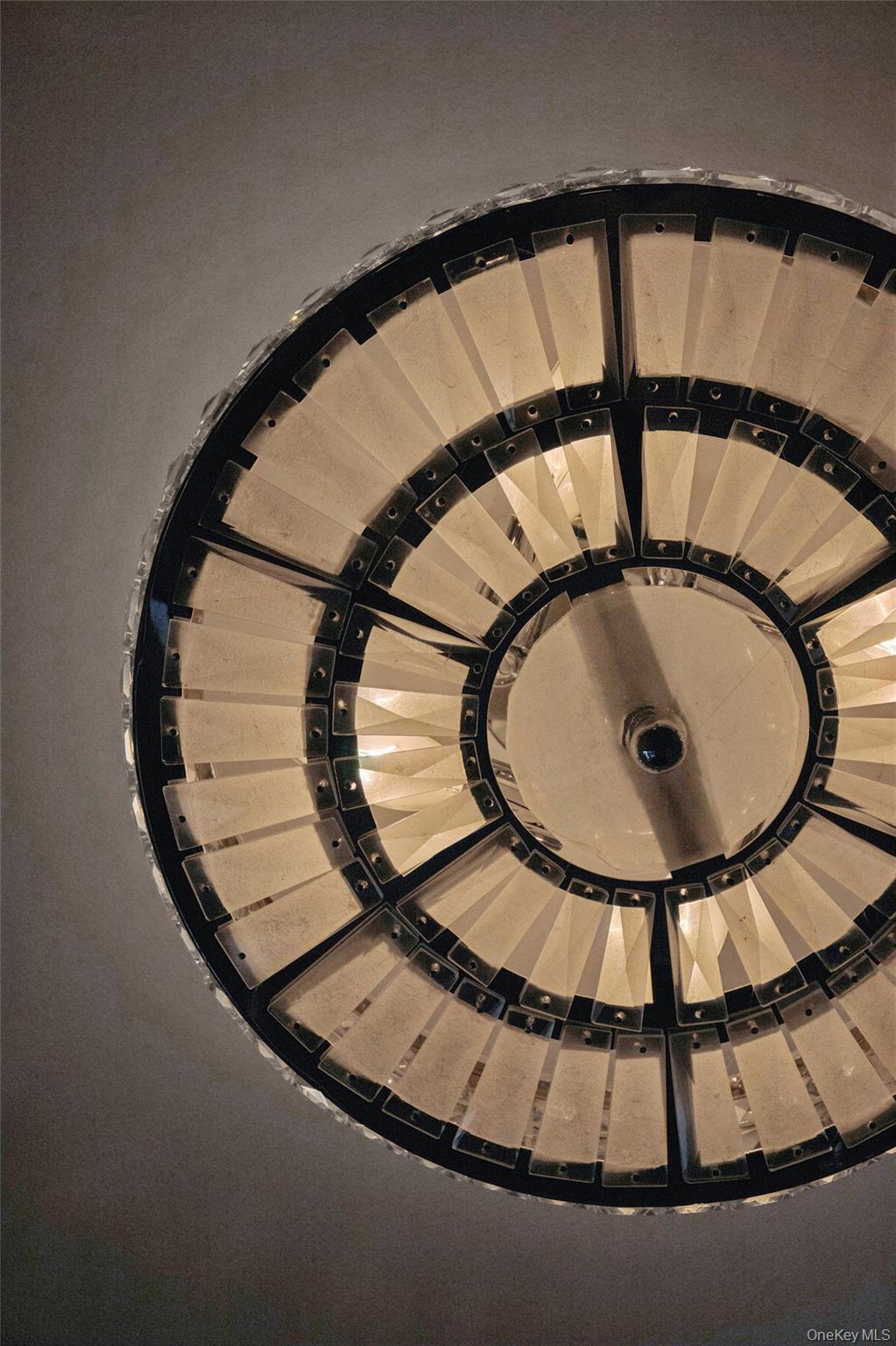 70 Pheasant Run, Roslyn, NY 11576