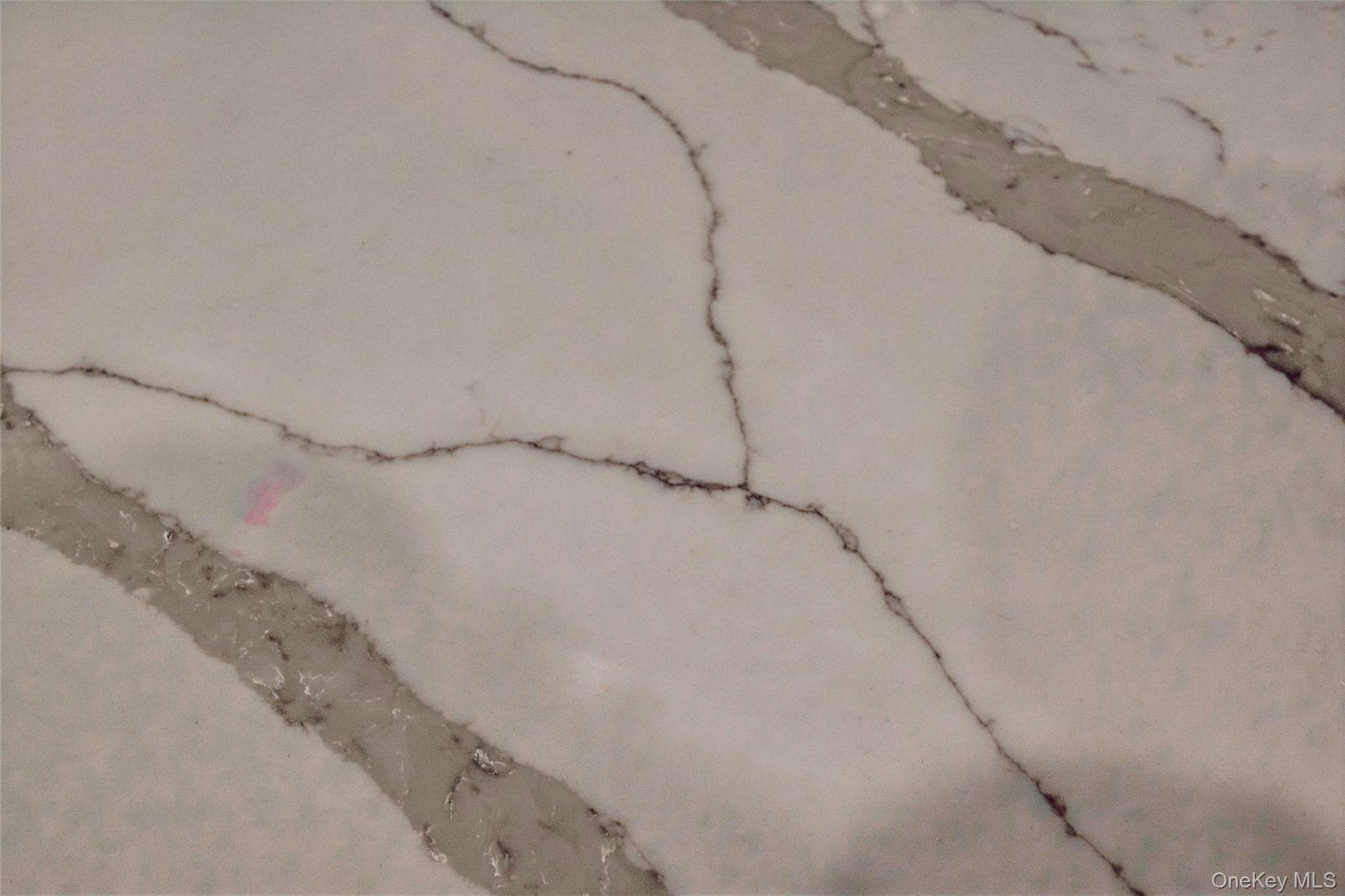 70 Pheasant Run, Roslyn, NY 11576