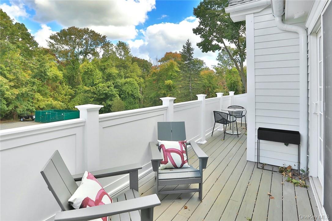 470 Main Street # 6, Armonk, NY 10504