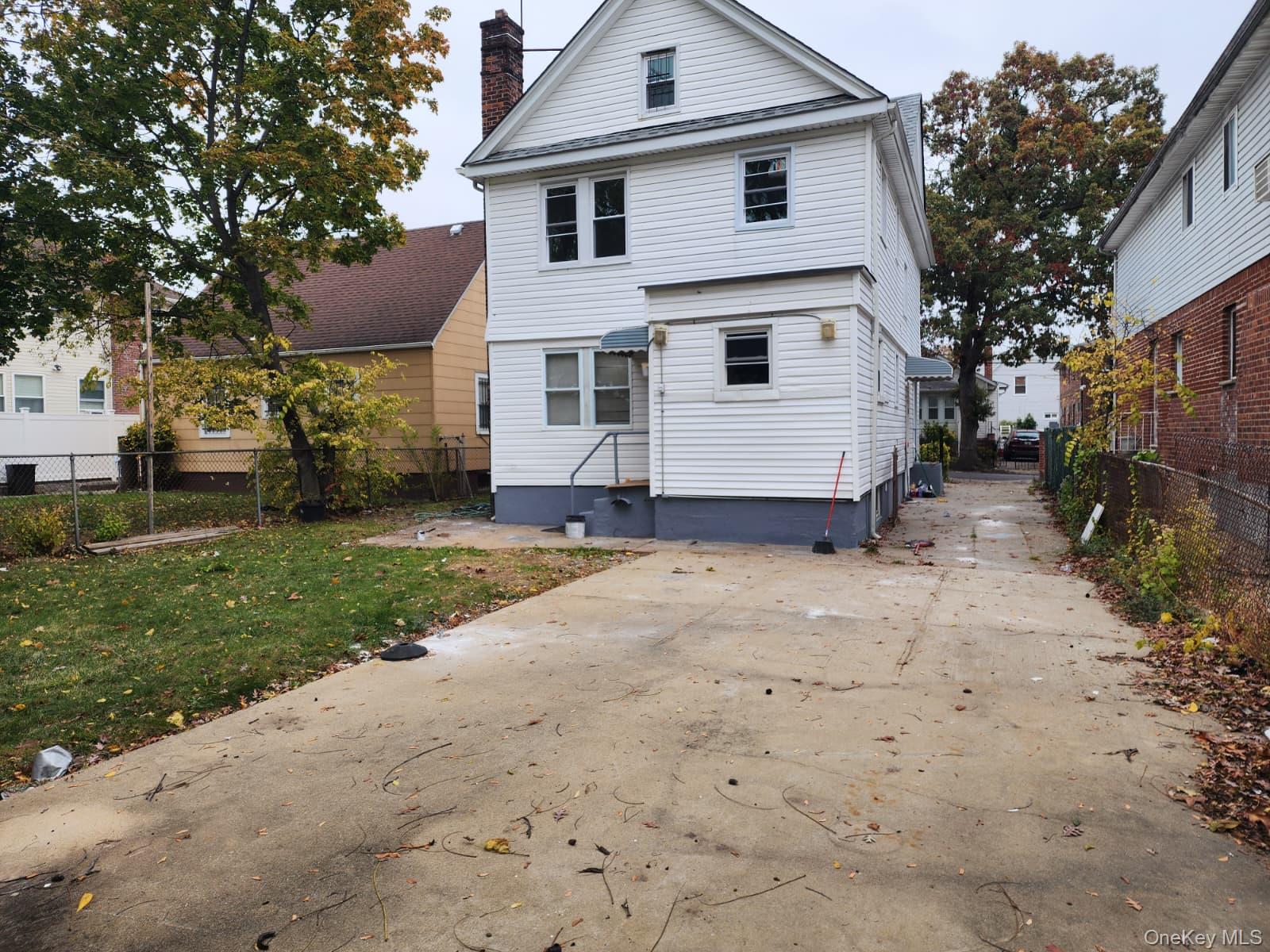 22126 134th Road, Springfield Gardens, NY 11413