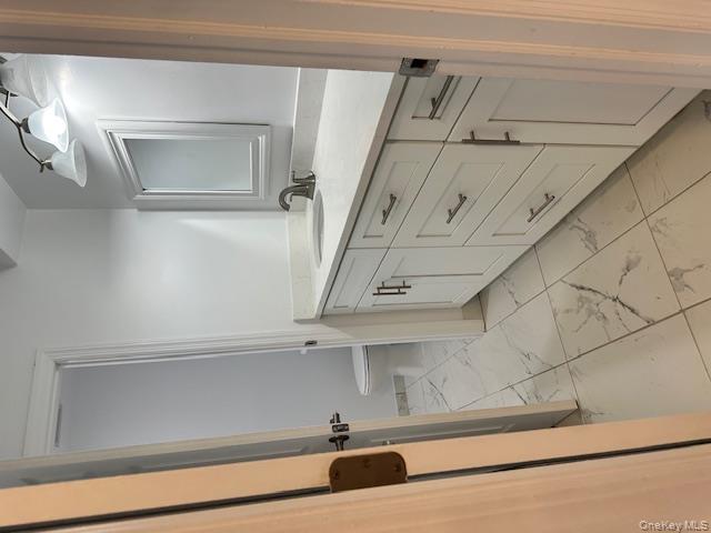 5 Pointe Circle S # 5, Coram, NY 11727