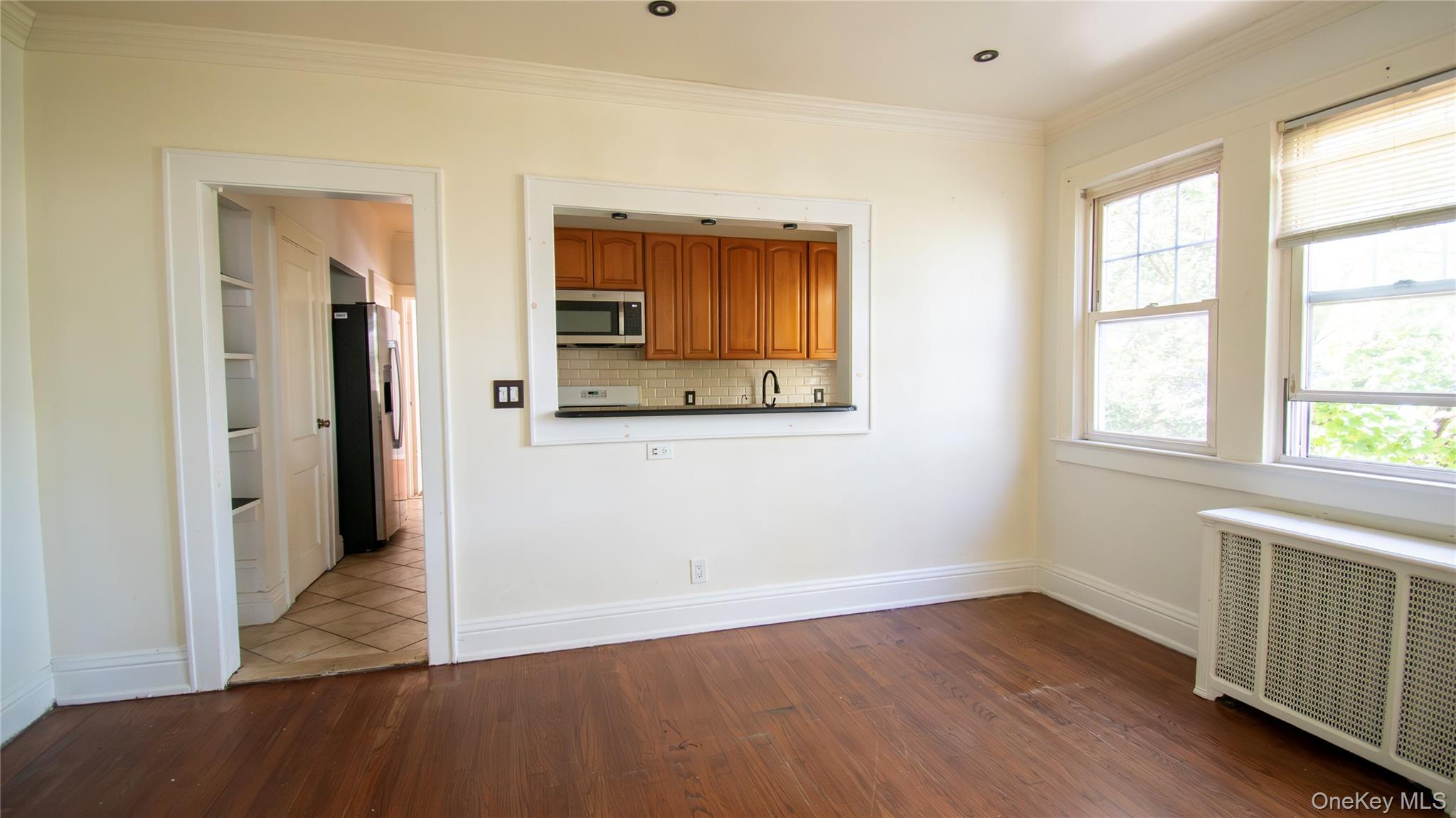 840 Seaman Avenue E # 2W, Baldwin, NY 11510