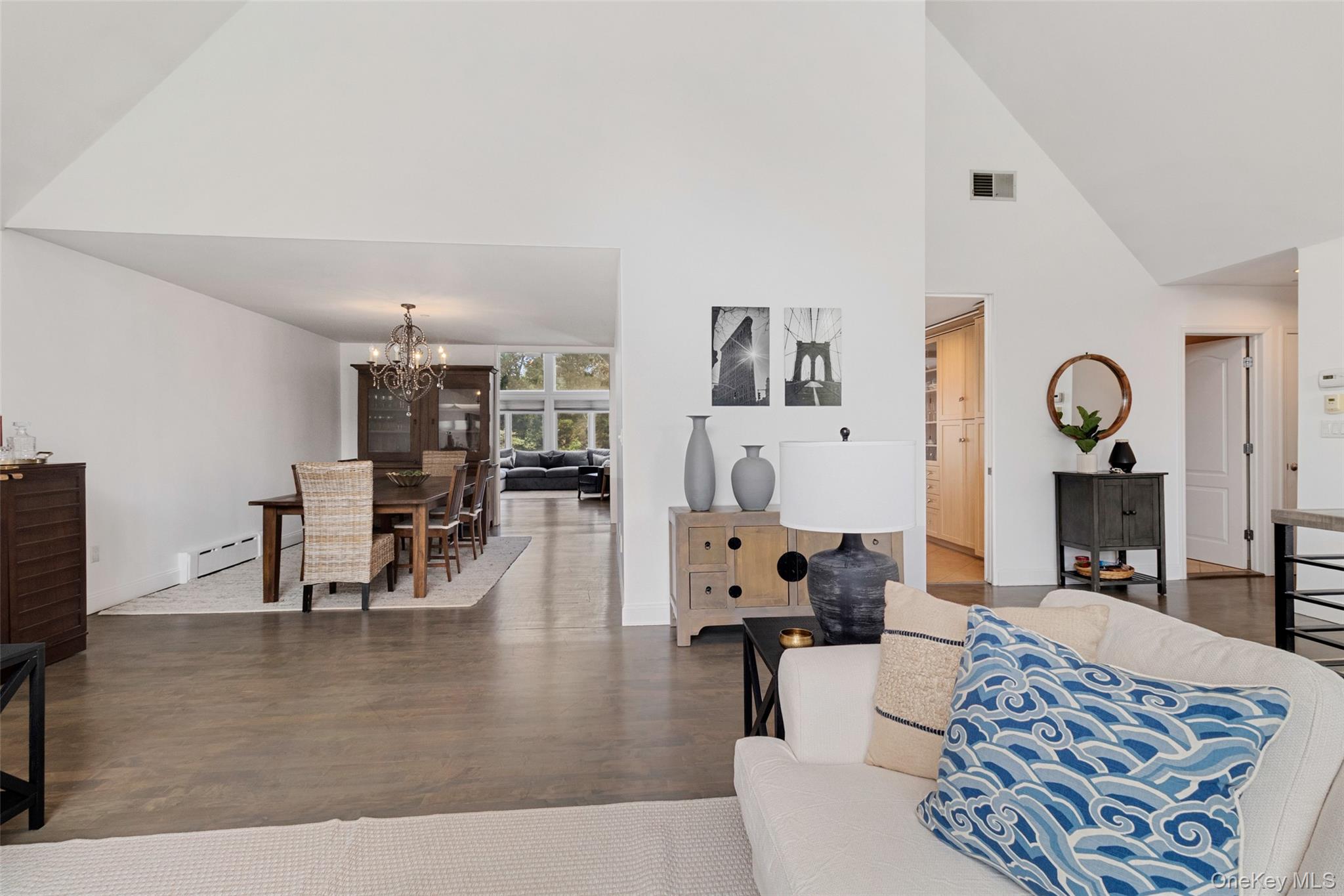 33 Hillandale Road, Rye Brook, NY 10573