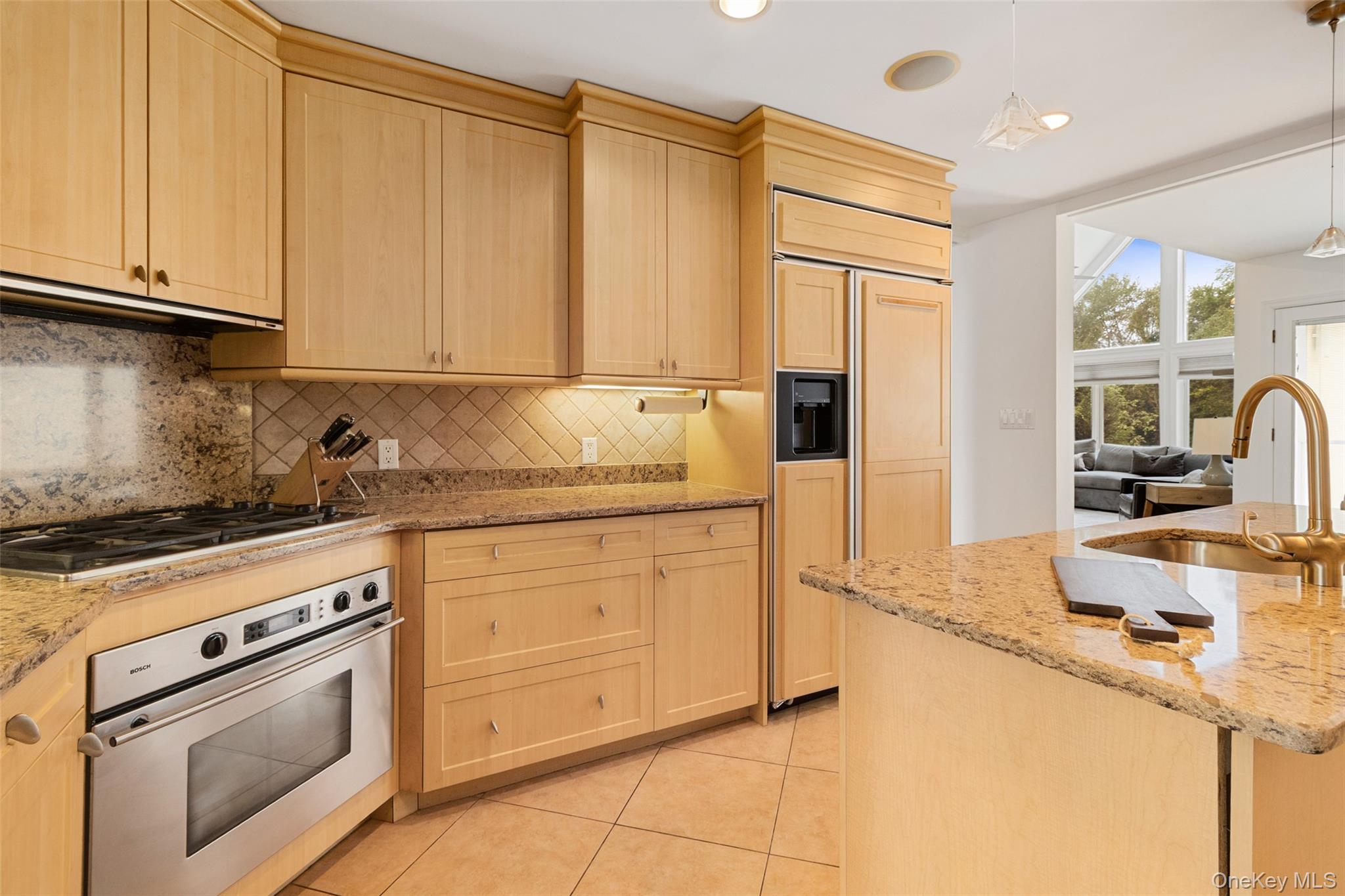 33 Hillandale Road, Rye Brook, NY 10573