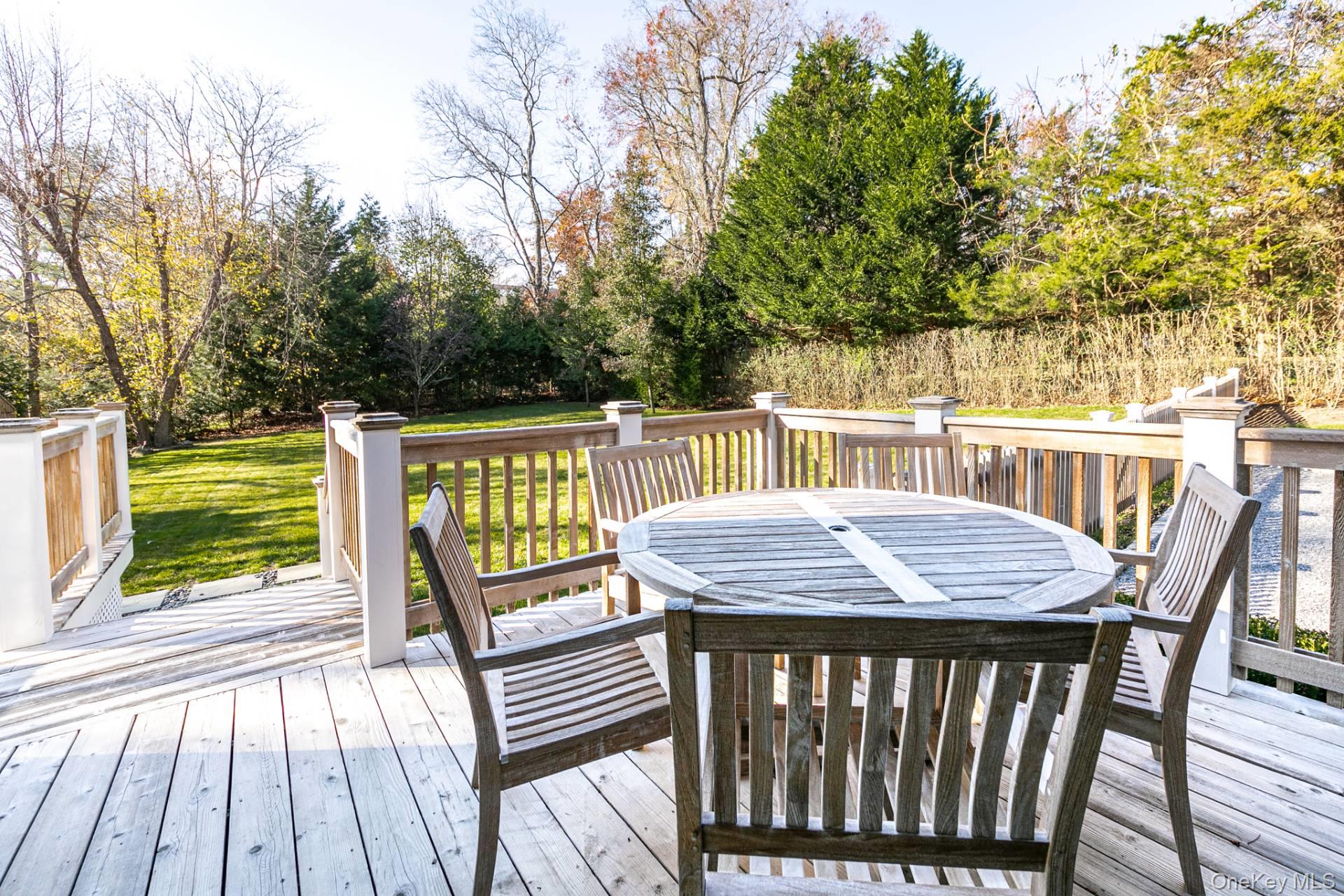 200 Woodbine Drive, Springs, NY 11937