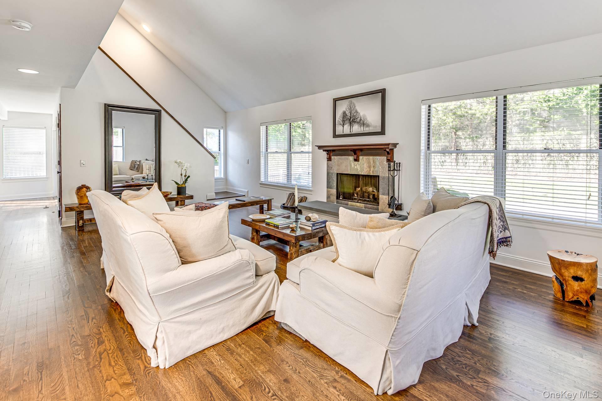 200 Woodbine Drive, Springs, NY 11937