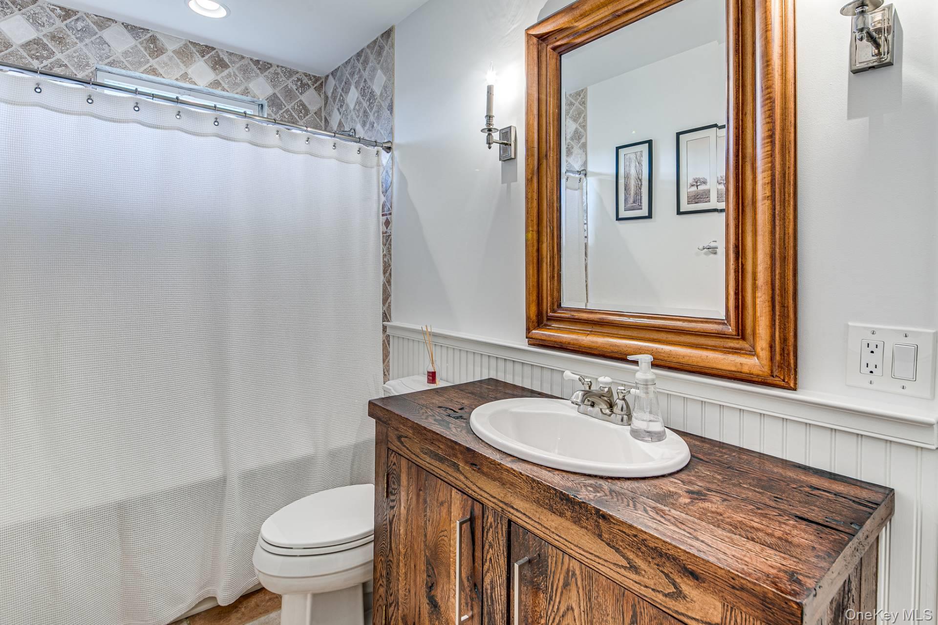 200 Woodbine Drive, Springs, NY 11937