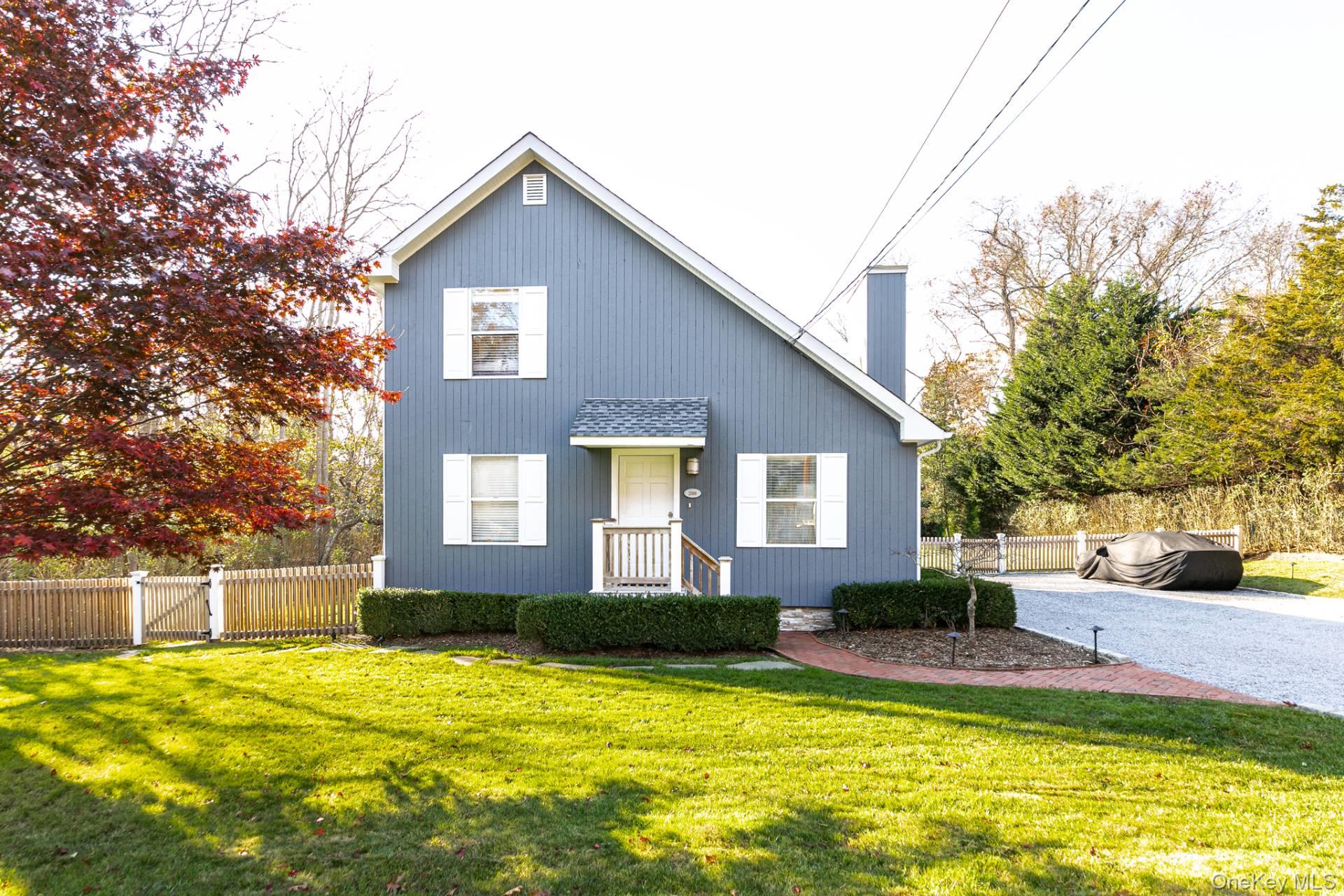 200 Woodbine Drive, Springs, NY 11937