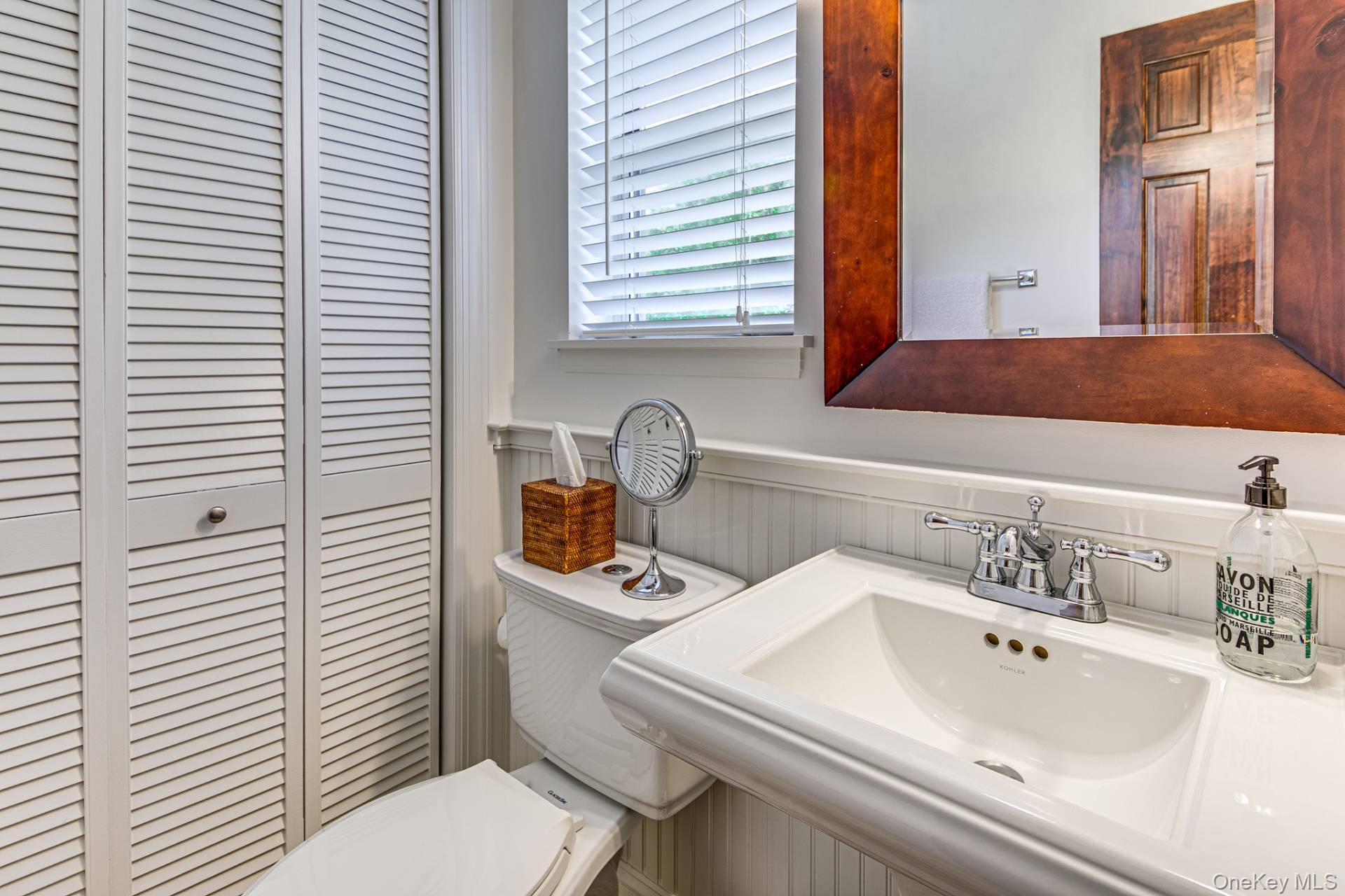 200 Woodbine Drive, Springs, NY 11937