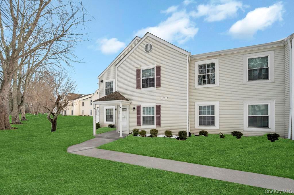 348 Artist Lake Drive, Middle Island, NY 11953